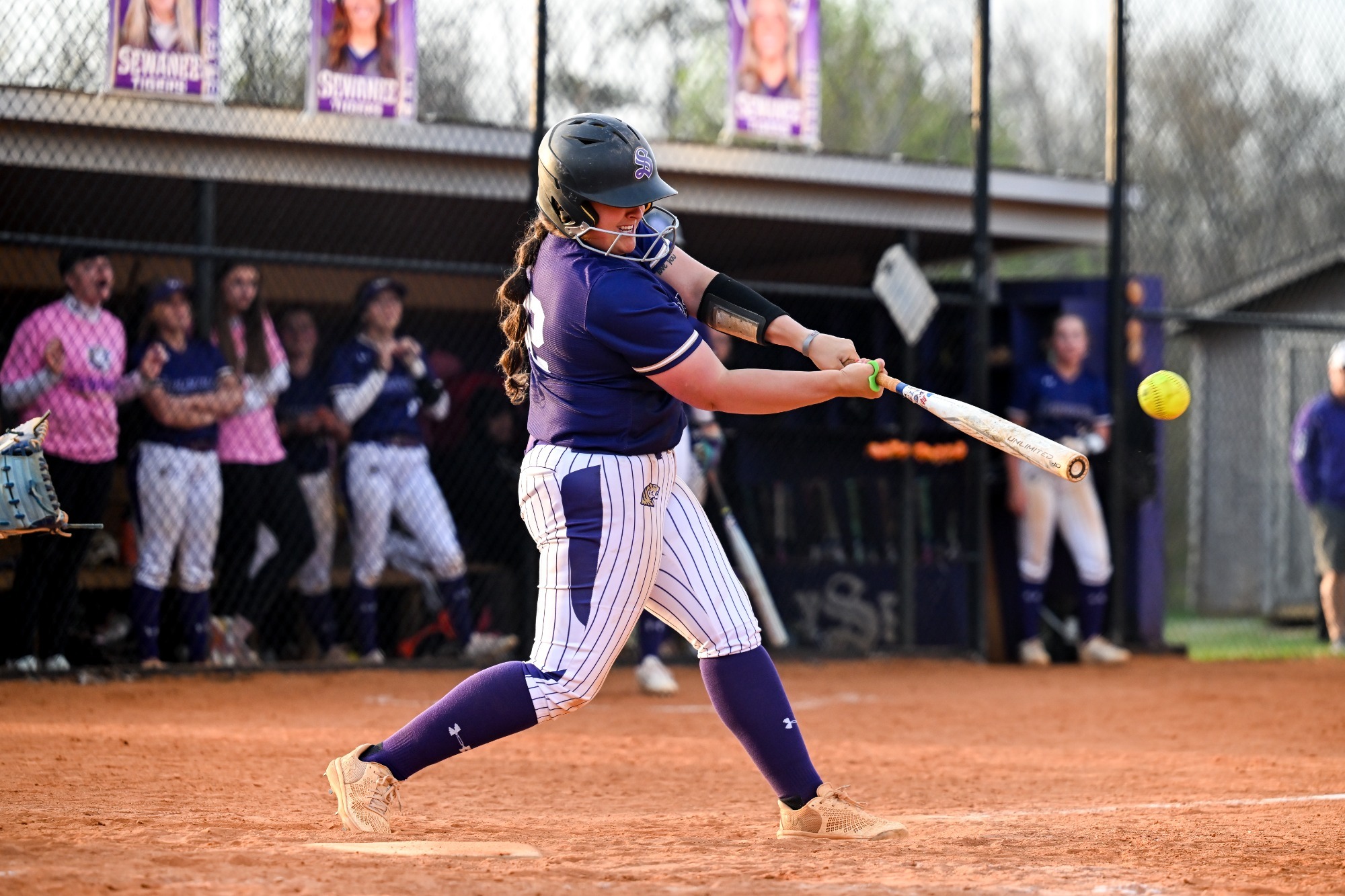 maggie barker hitting