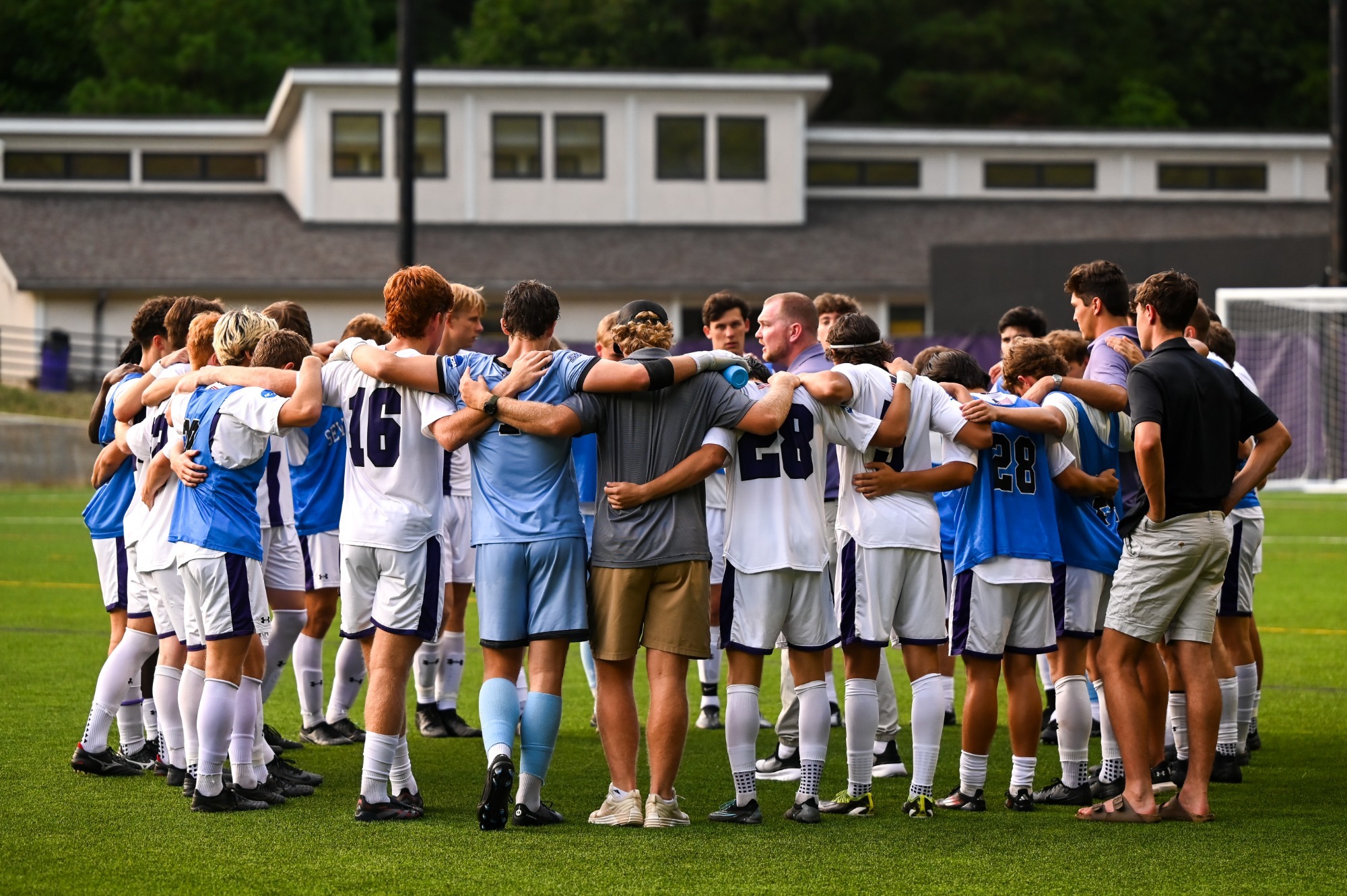 men's soccer group photo