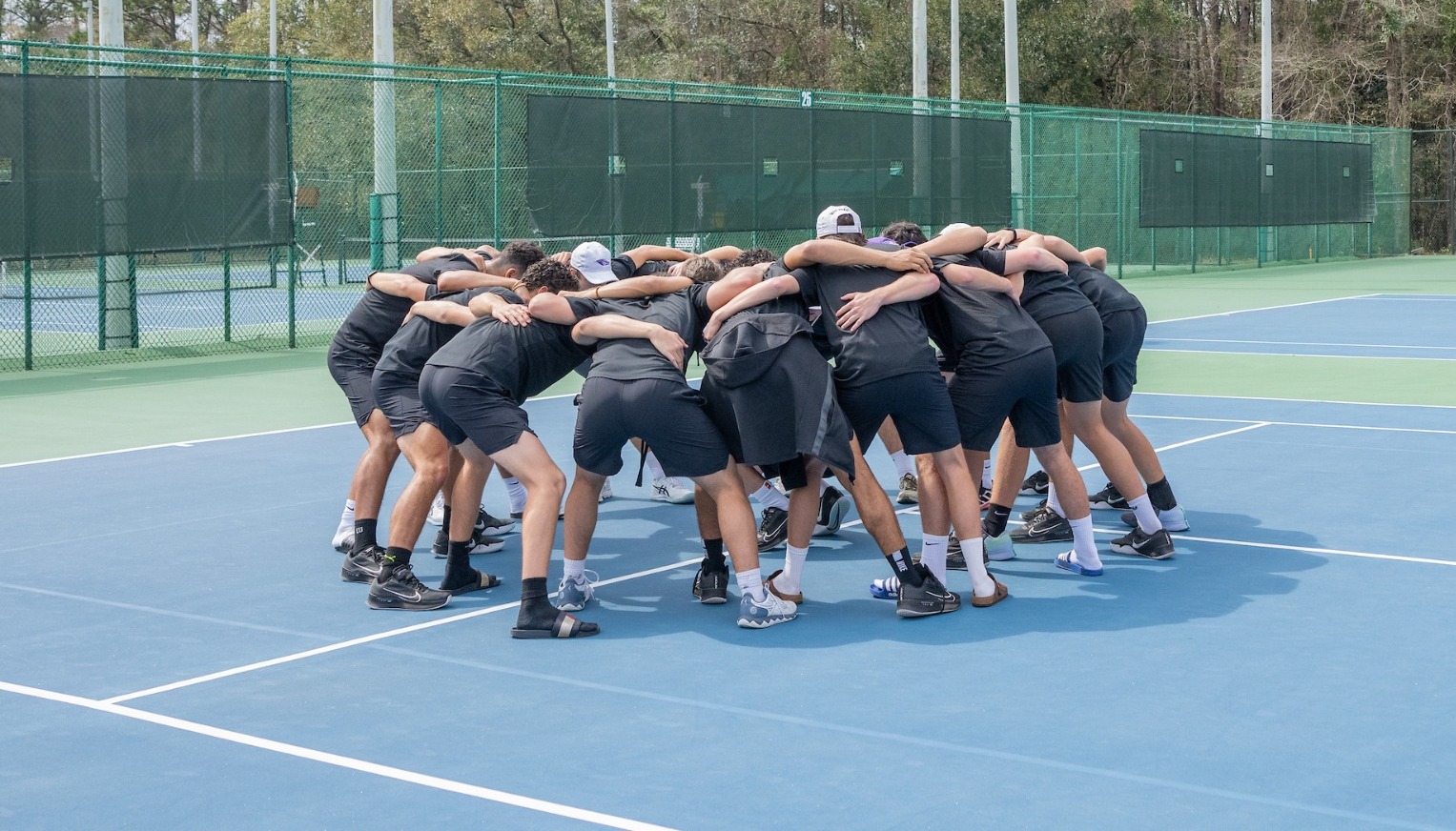 SHC Men's Tennis