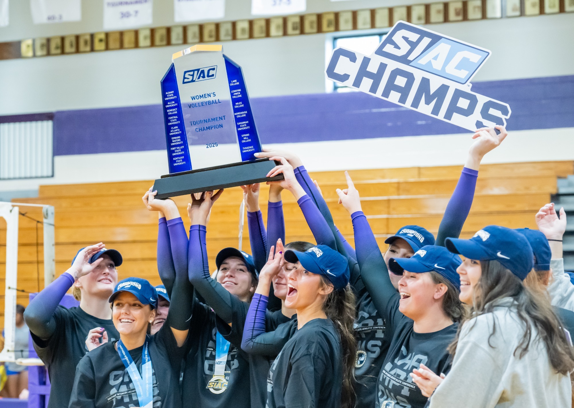 SHC WVB Wins 2025 SIAC Volleyball Title