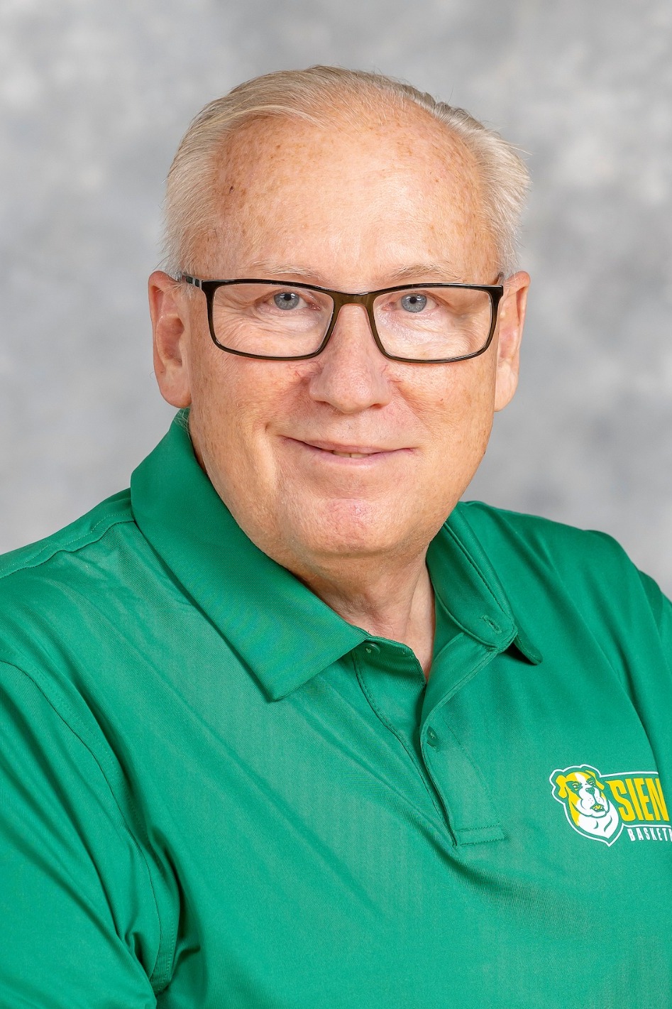 Coach Brian Beaury 24-25 Headshot