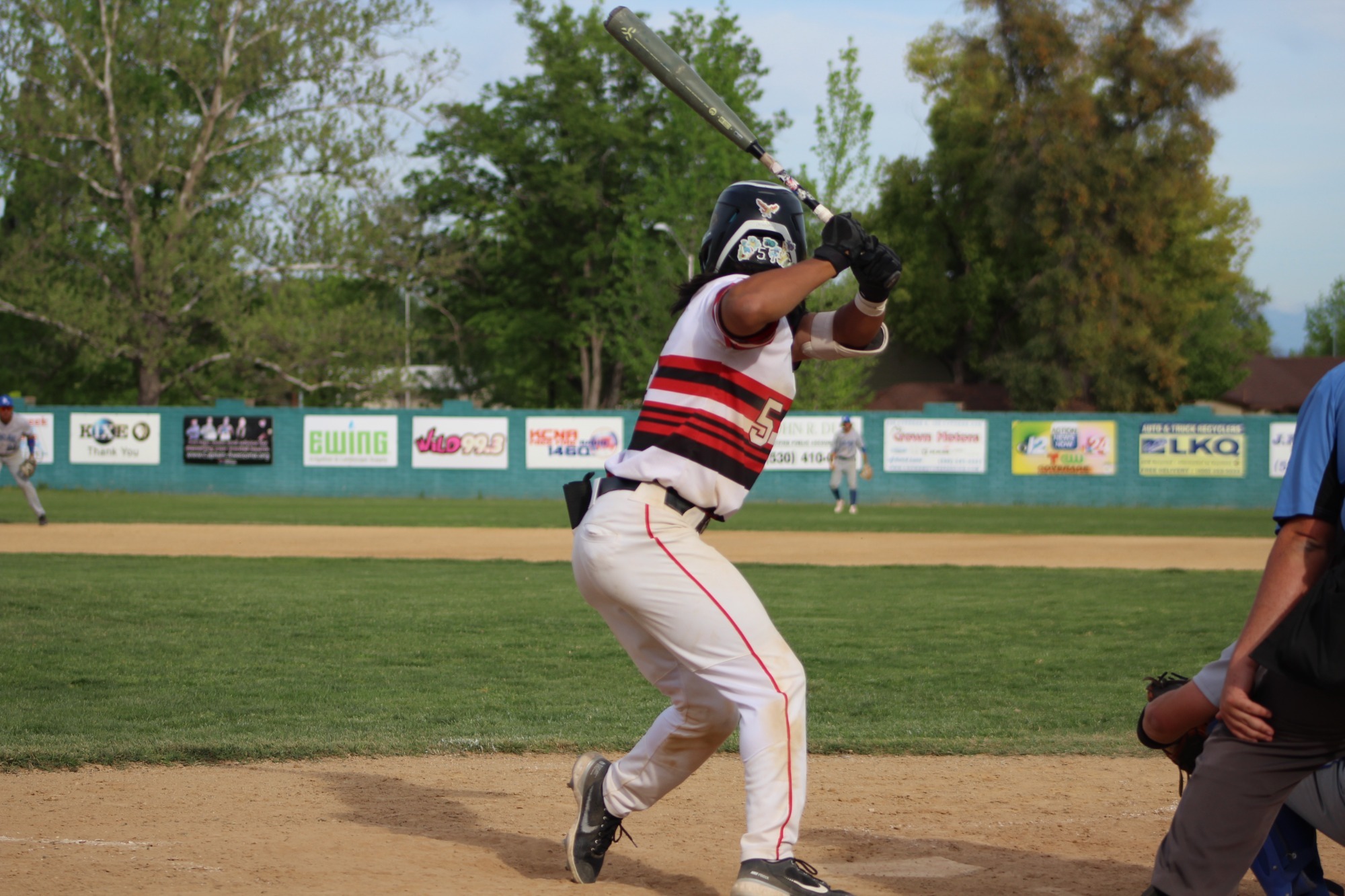 baseball-takes-one-of-three-against-menlo-in-season-opening-series