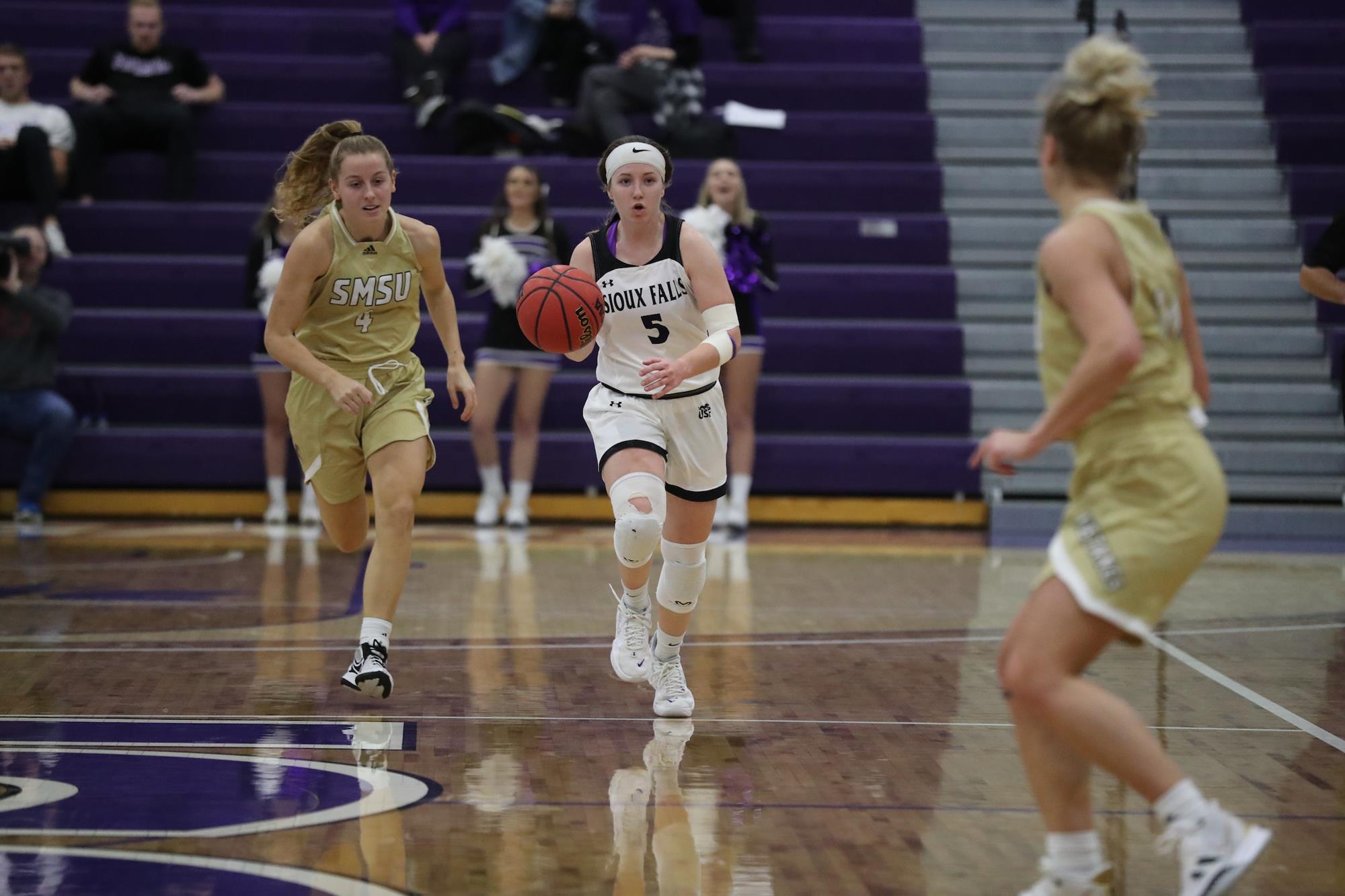 Dallie Hoskinson Women's Basketball University of Sioux Falls Athletics