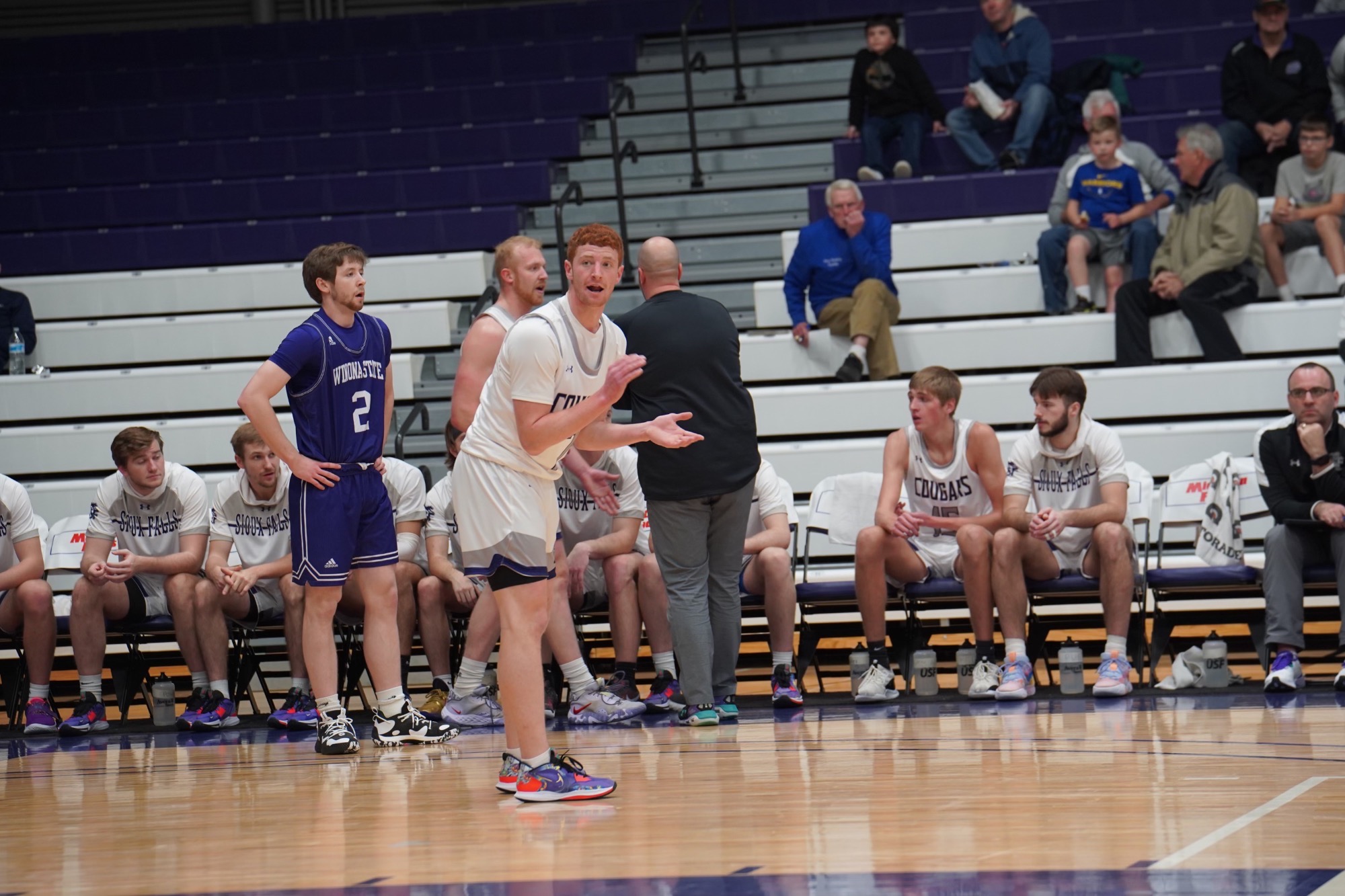 USF Men's Basketball pick up a road victory at Winona State on Saturday