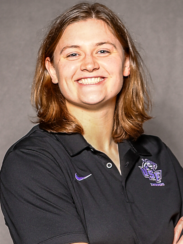 Elizabeth Spaans headshot 2025