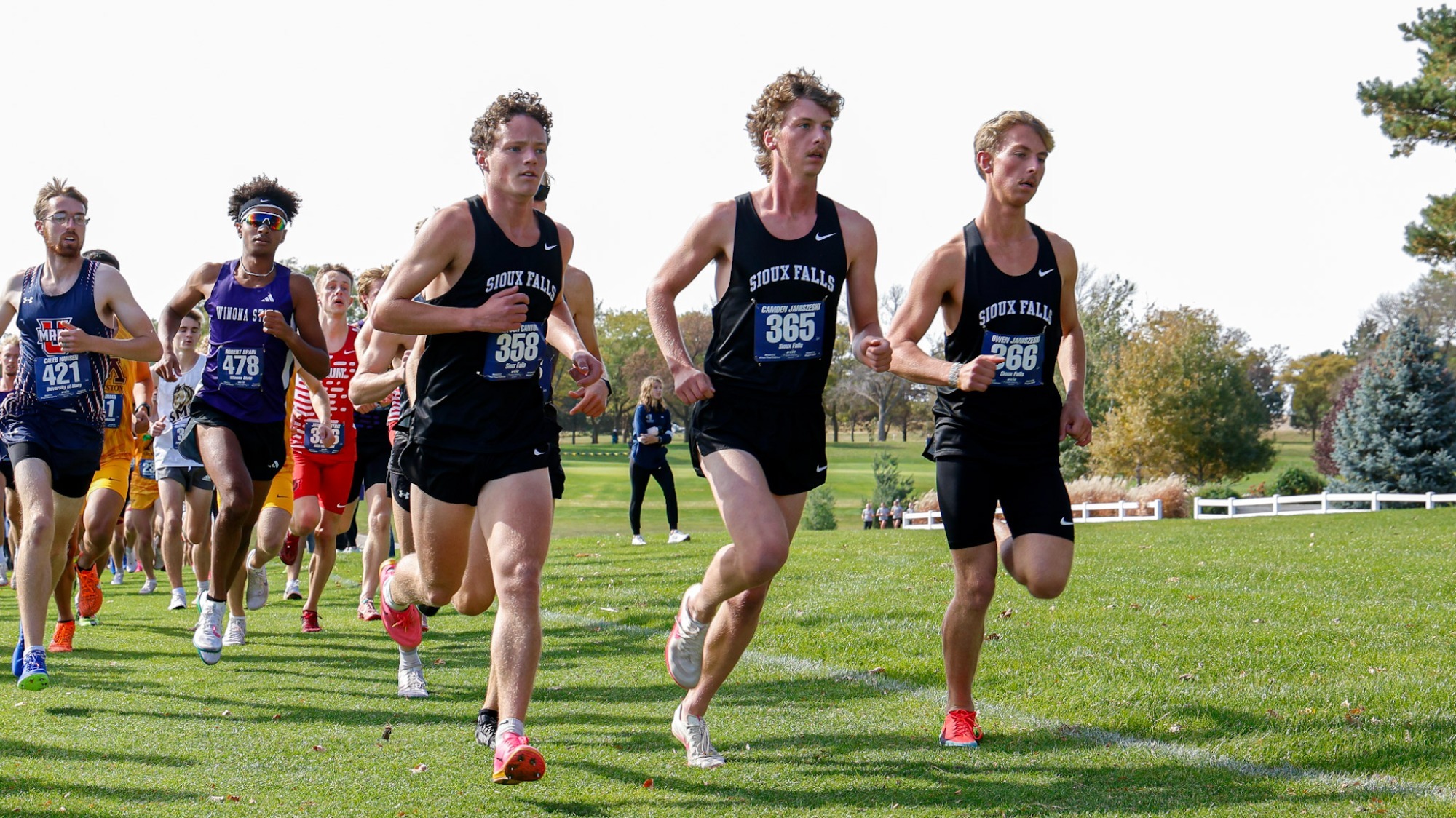 MXC Runs at NSIC Championships