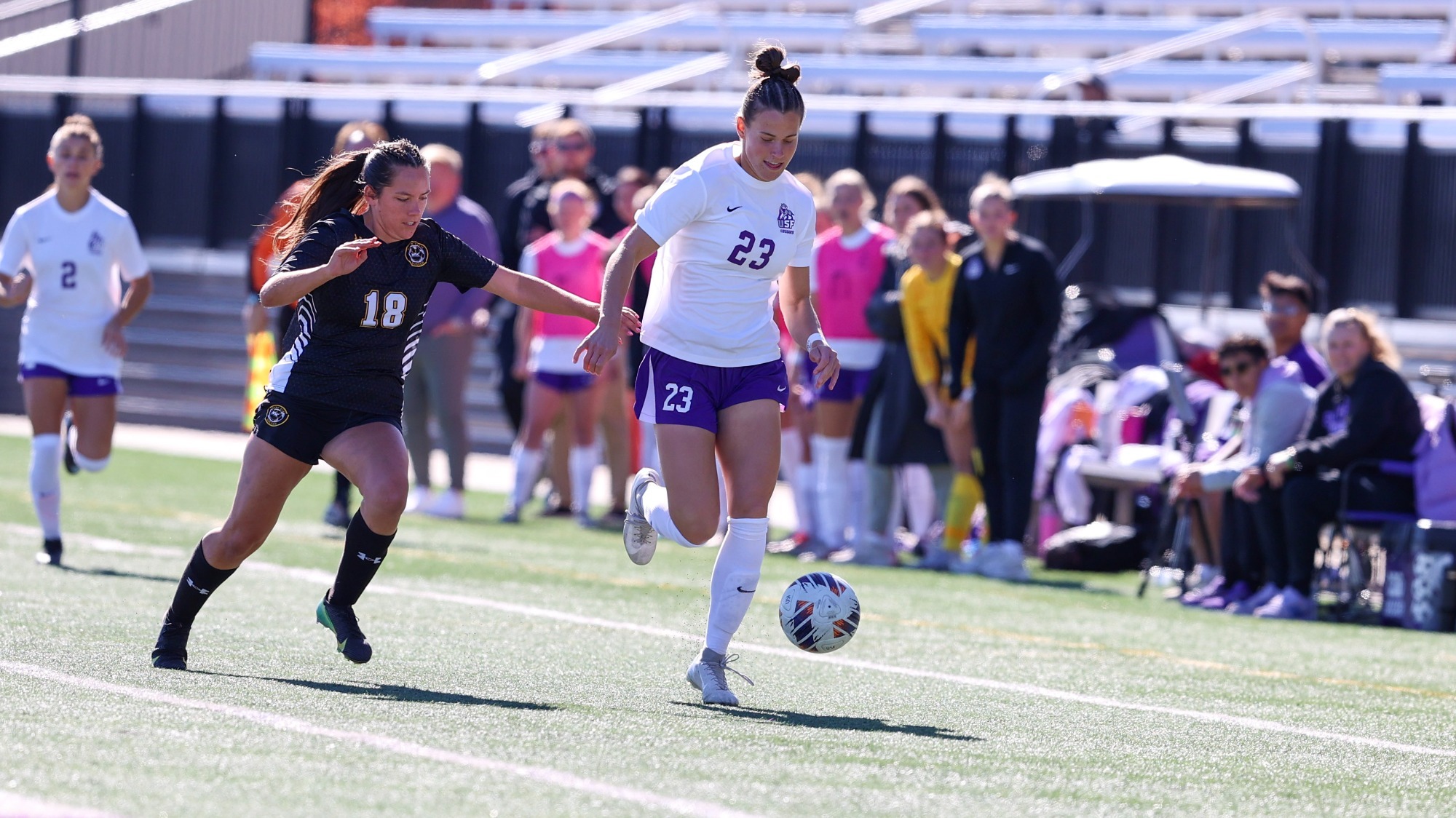 Emma Duerr handles the ball
