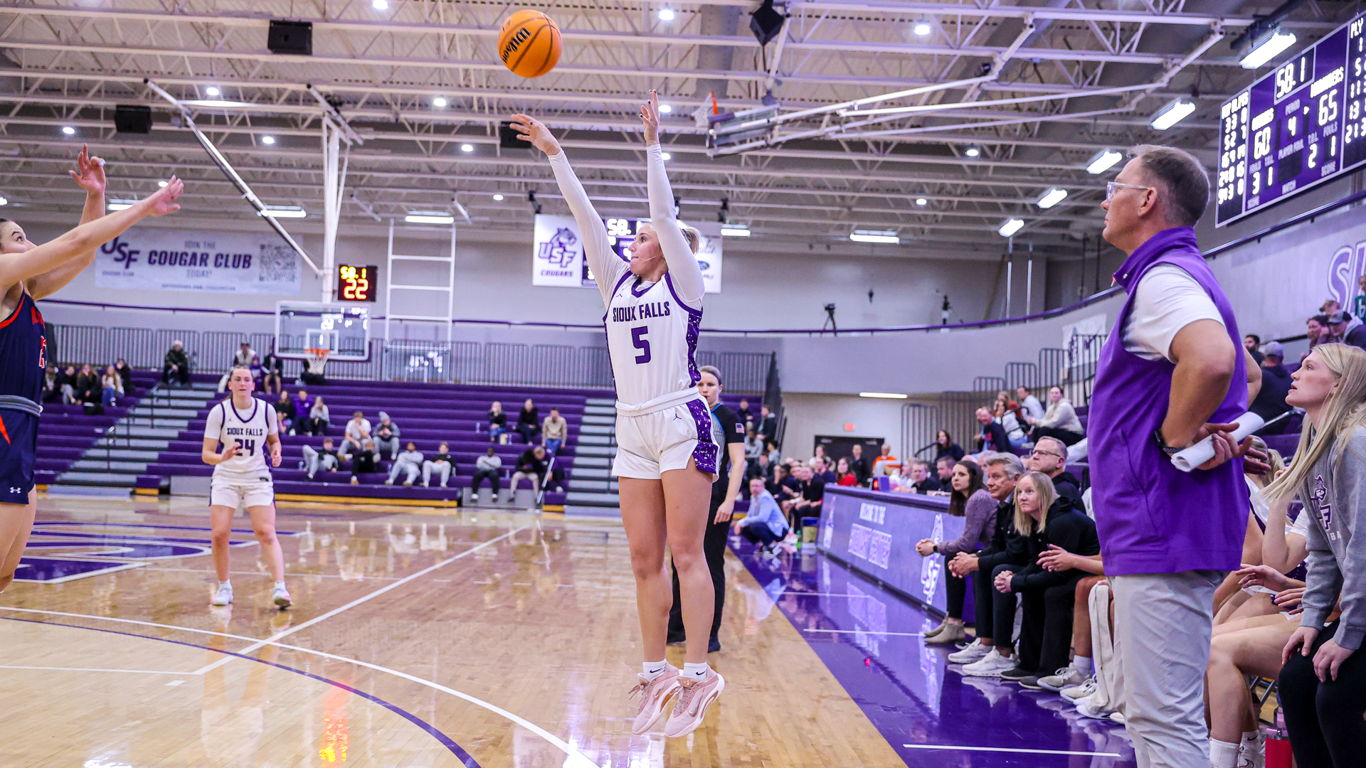 Landree Wilson takes a three