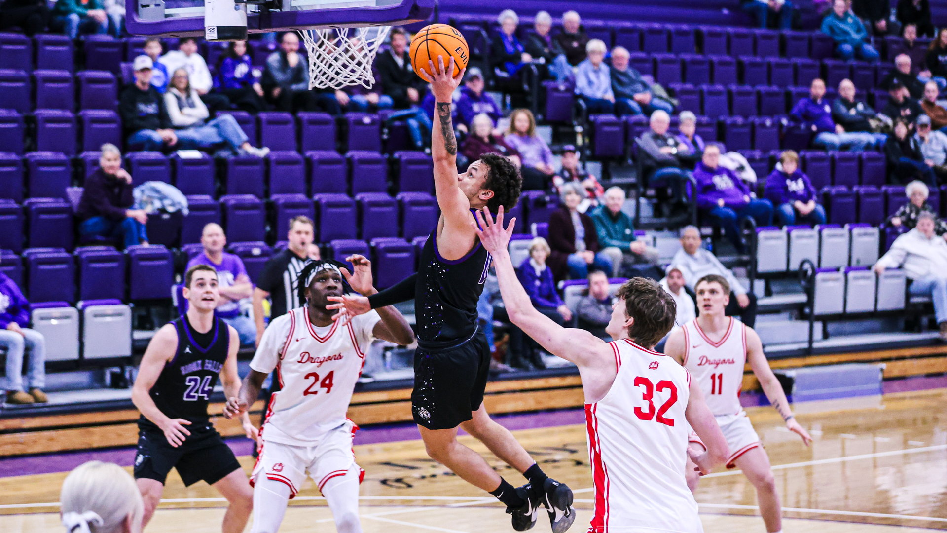 Taylen Ashley takes a layup