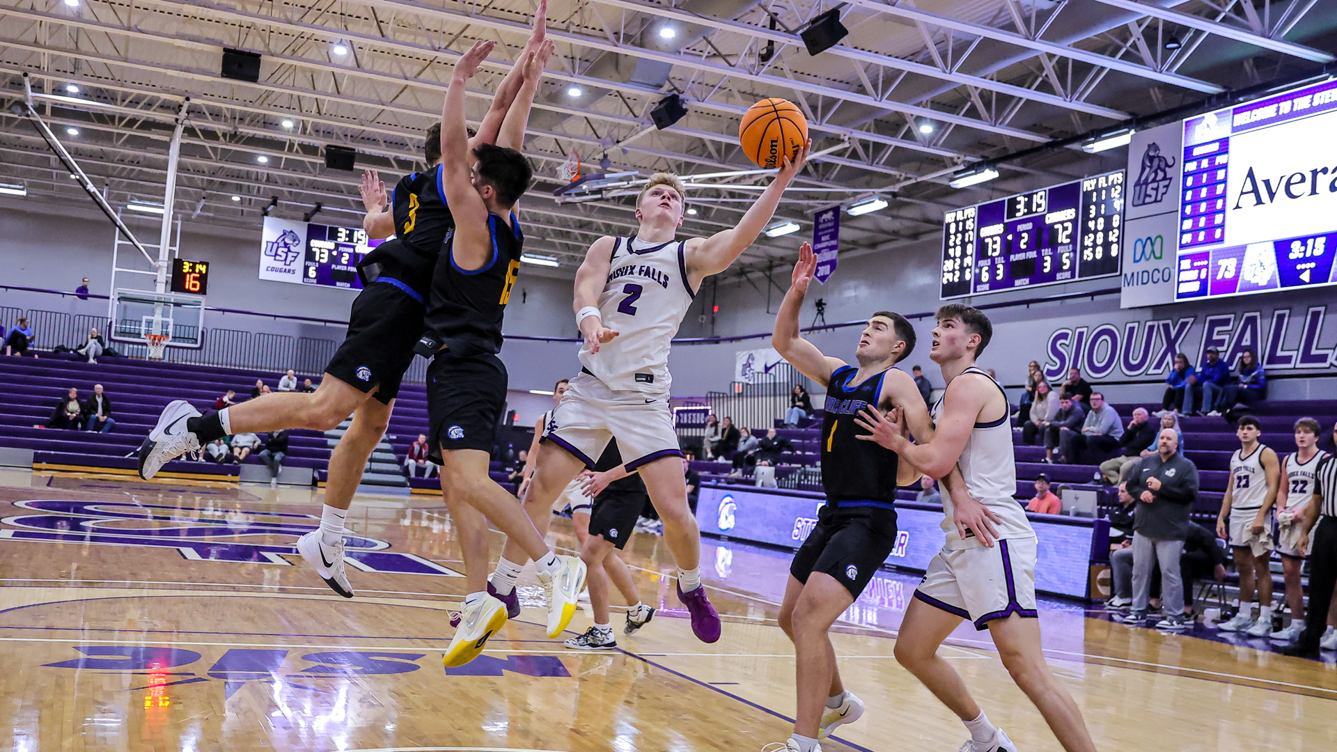 Brogan Madson takes a layup