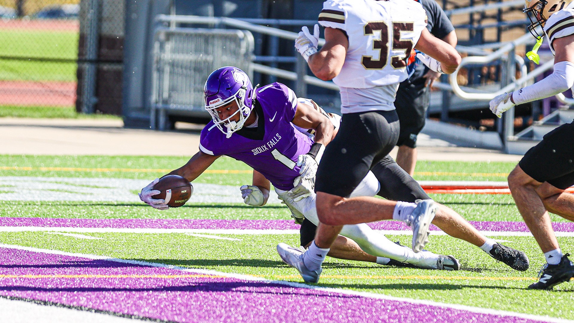 Hank Brown Jr. reaches for a touchdown against SMSU