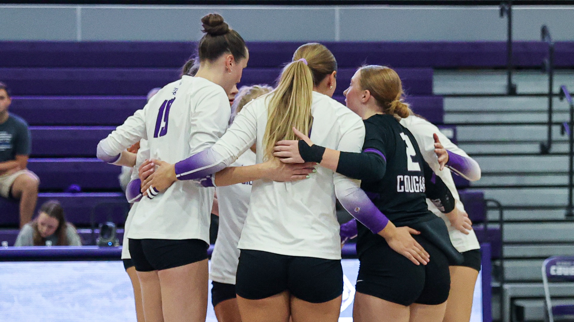 2026 USF Volleyball in-game huddle against Northern State