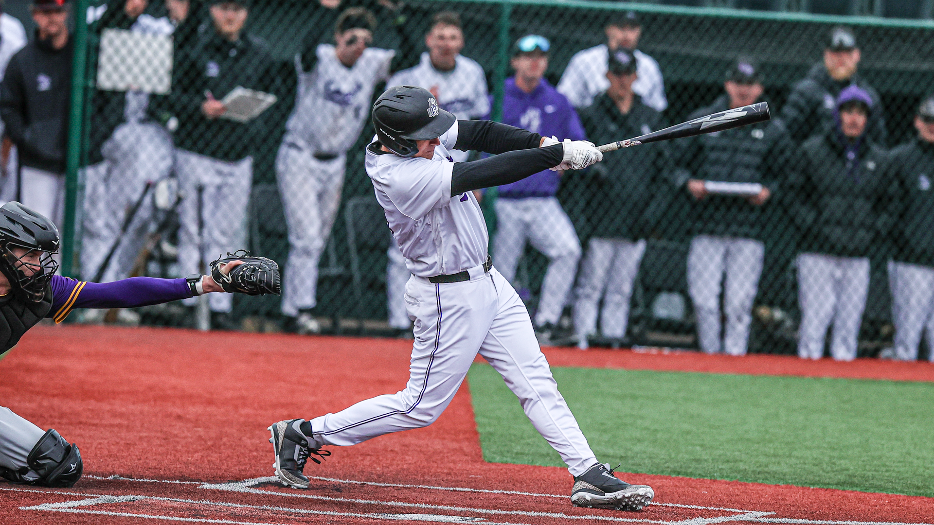 Jackson Yeager hits a walk off homerun