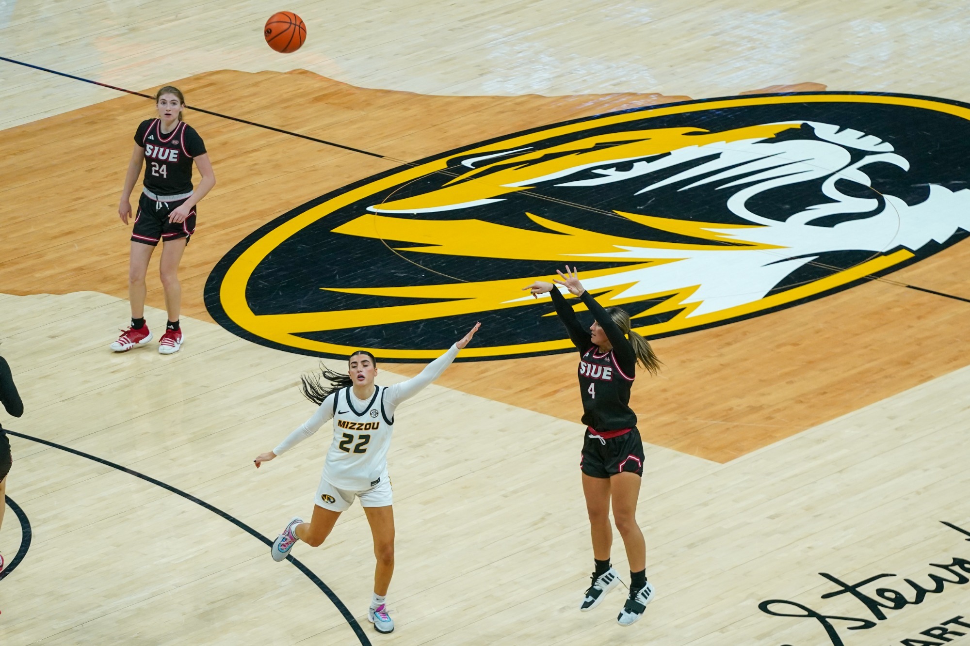 Macy Silvey Banking threes against Missouri 