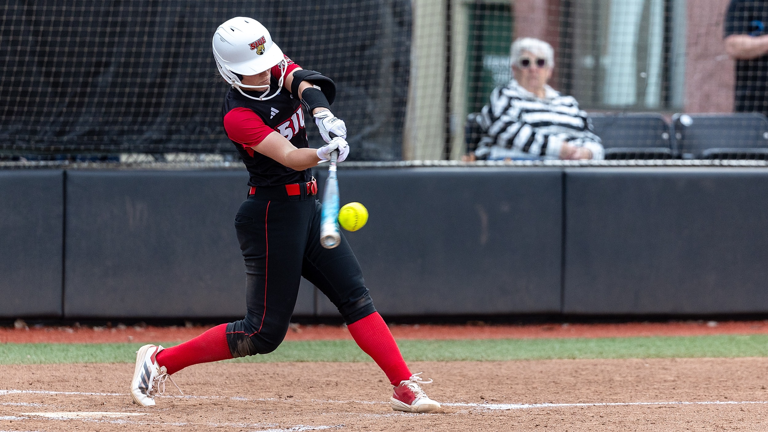 Softball vs Lindenwood :  03-28-25 Game TwoSIUE Cougars Softball faced off against the Lindenwood Lions for a double header on the campus of Southern Illinois University Edwardsville Friday, March 28, 2025.  (Photo: Scott Kane/SIUE Athletics)
