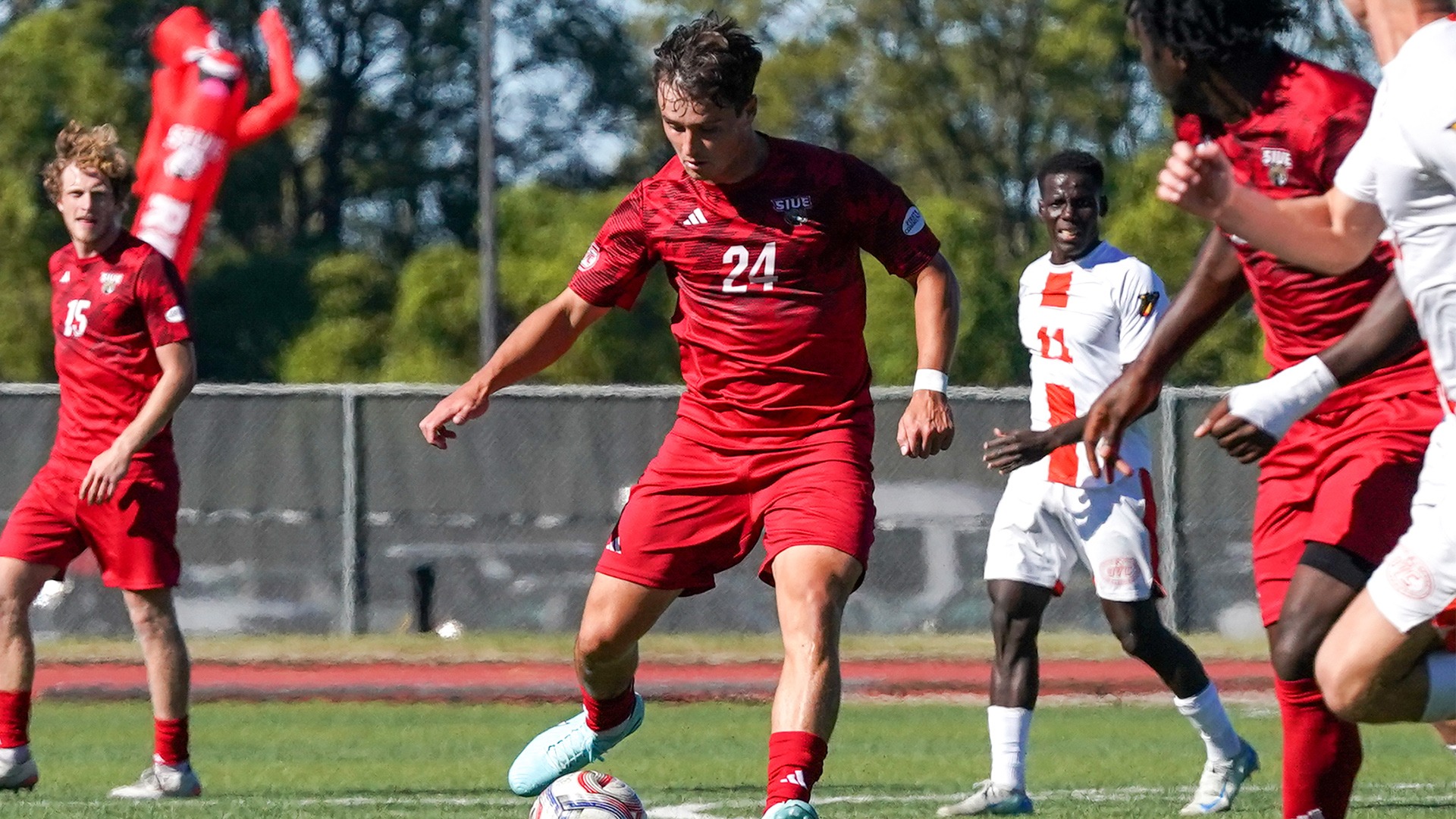Grant Locker works against UTRGV