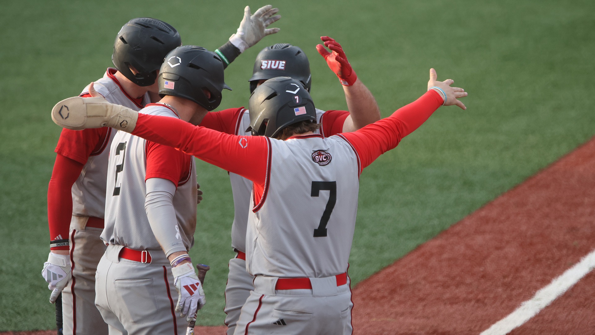 Heyder home run celebrate