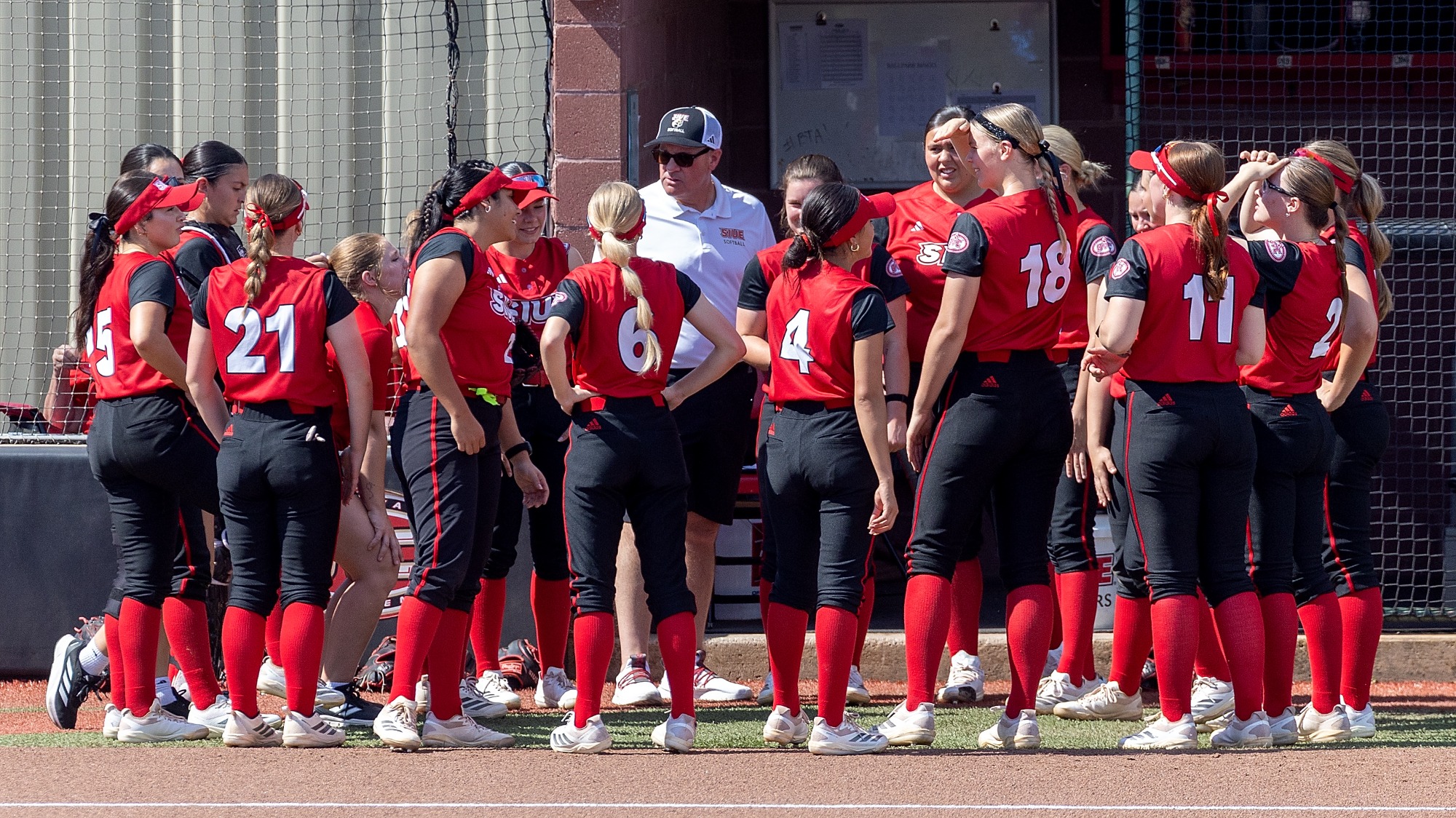 Softball vs Eastern Illinois :  03-22-26 SIUE Cougars Softball faced off against the Eastern Illinois Panthers on the campus of Southern Illinois University Edwardsville Sunday, March 22, 2026.  (Photo: Scott Kane/SIUE Athletics)