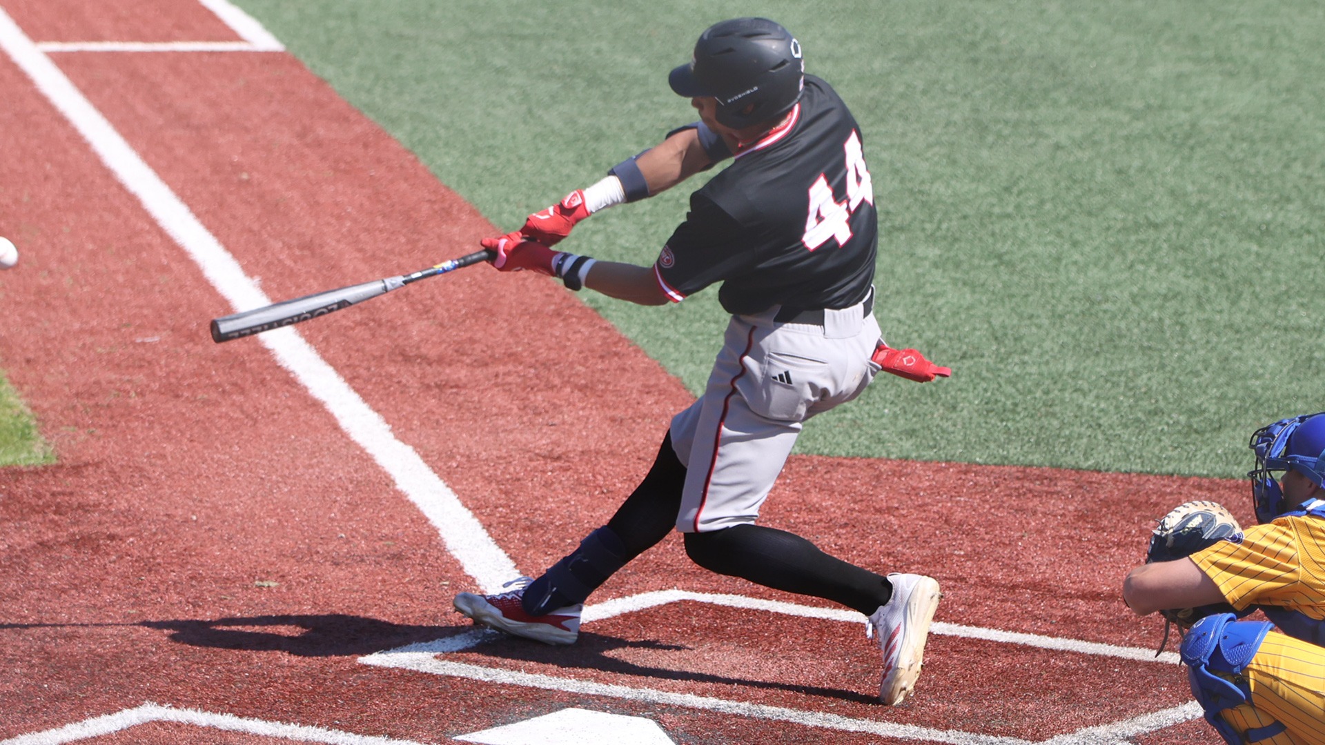 Terrick Thompson-Allen Swings at Morehead State