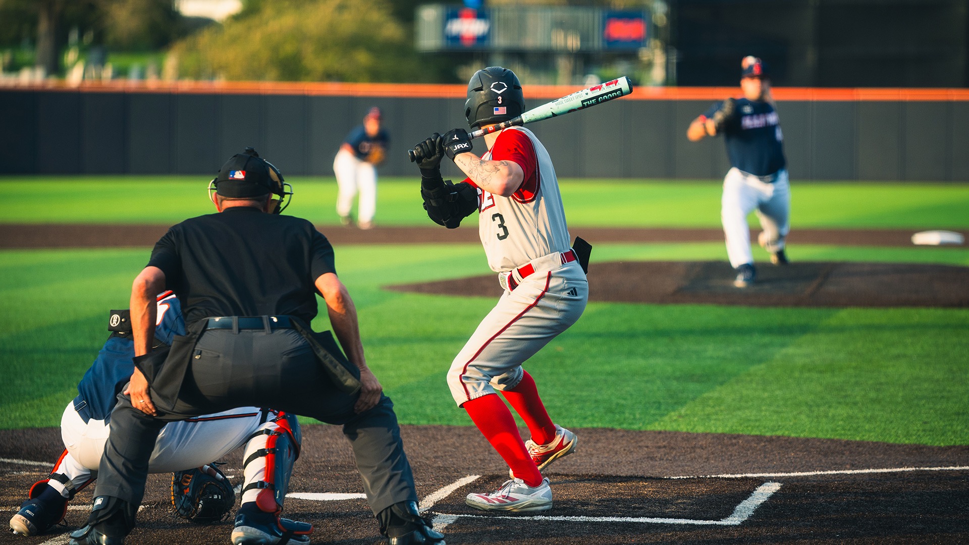 Cooper Eggert hits at Illinois
