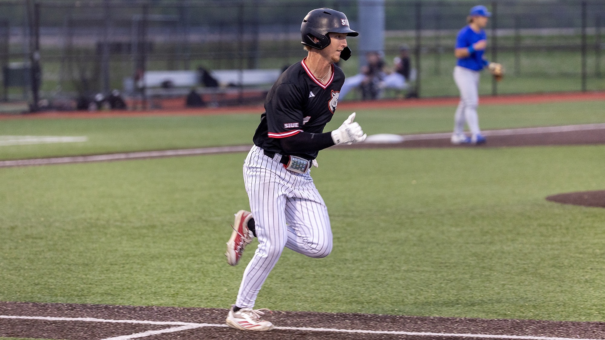 Baseball vs Saint Louis 04-15-26: SIUE Cougars Baseball played against the Saint Louis Billikens at the Simmons Baseball Complex on the campus of Southern Illinois University Edwardsville on Wednesday, April 15, 2026.  (Photo: Scott Kane/SIUE Athletics)