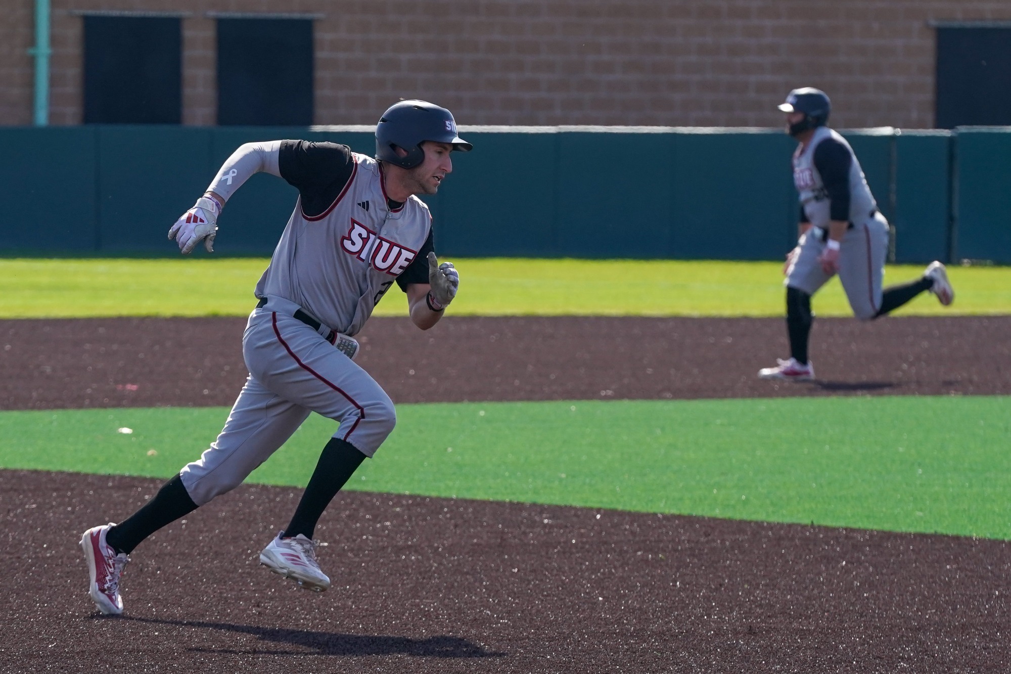 Ryan Niedzwiedz runs the bases at Saint Louis