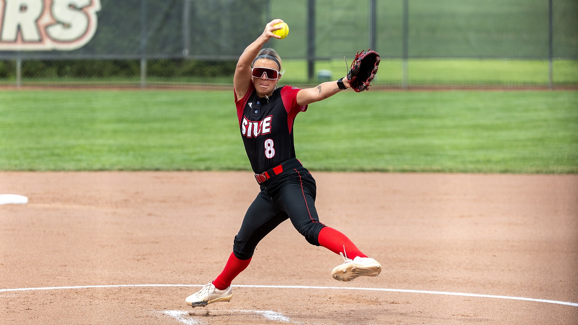 Softball vs Southern Indiana:  04-18-26 SIUE Cougars Softball faced off against Southern Indiana  on the campus of Southern Illinois University Edwardsville Saturday, April 18, 2026.  (Photo: Scott Kane/SIUE Athletics)