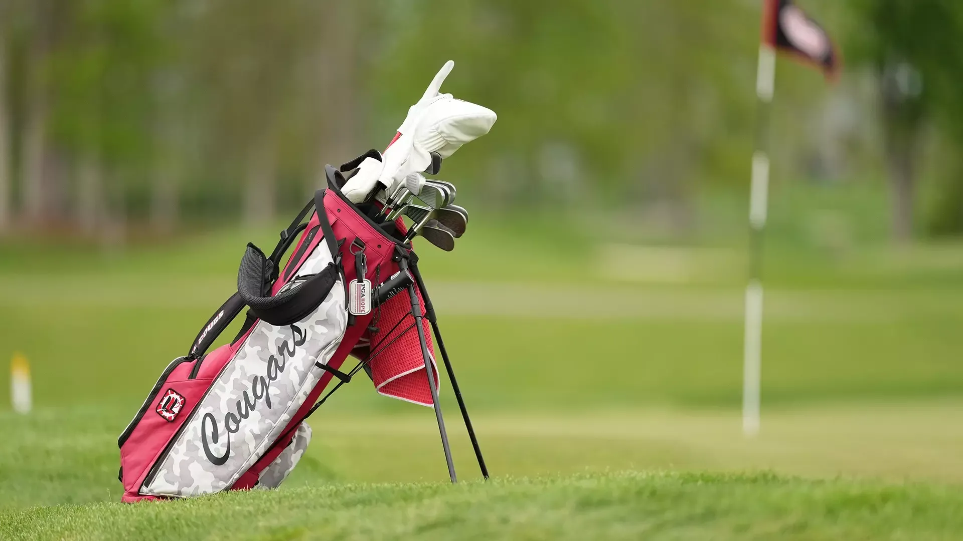 SIUE golf bag at the OVC Championship