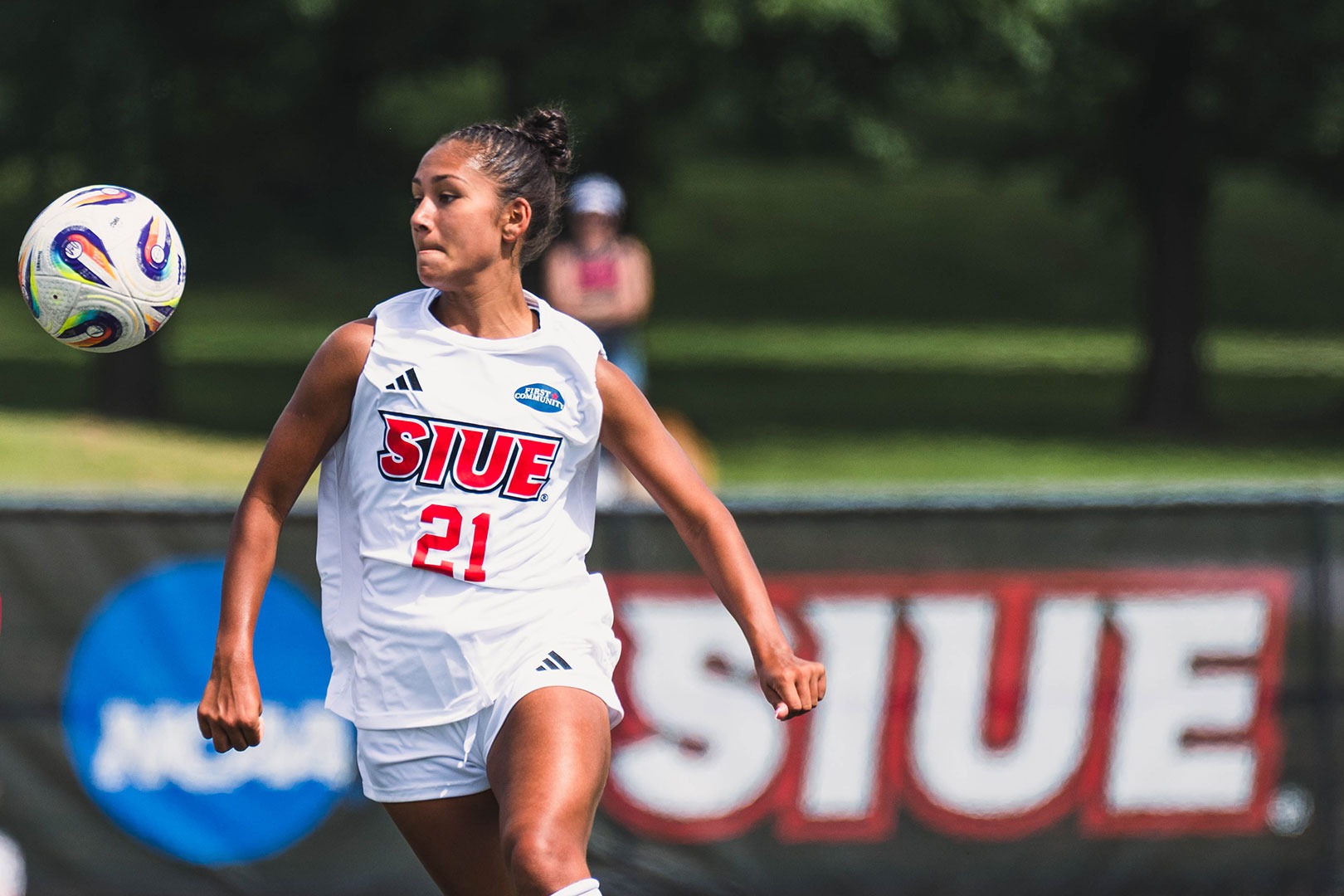 Olivia Watts pursues a loose ball