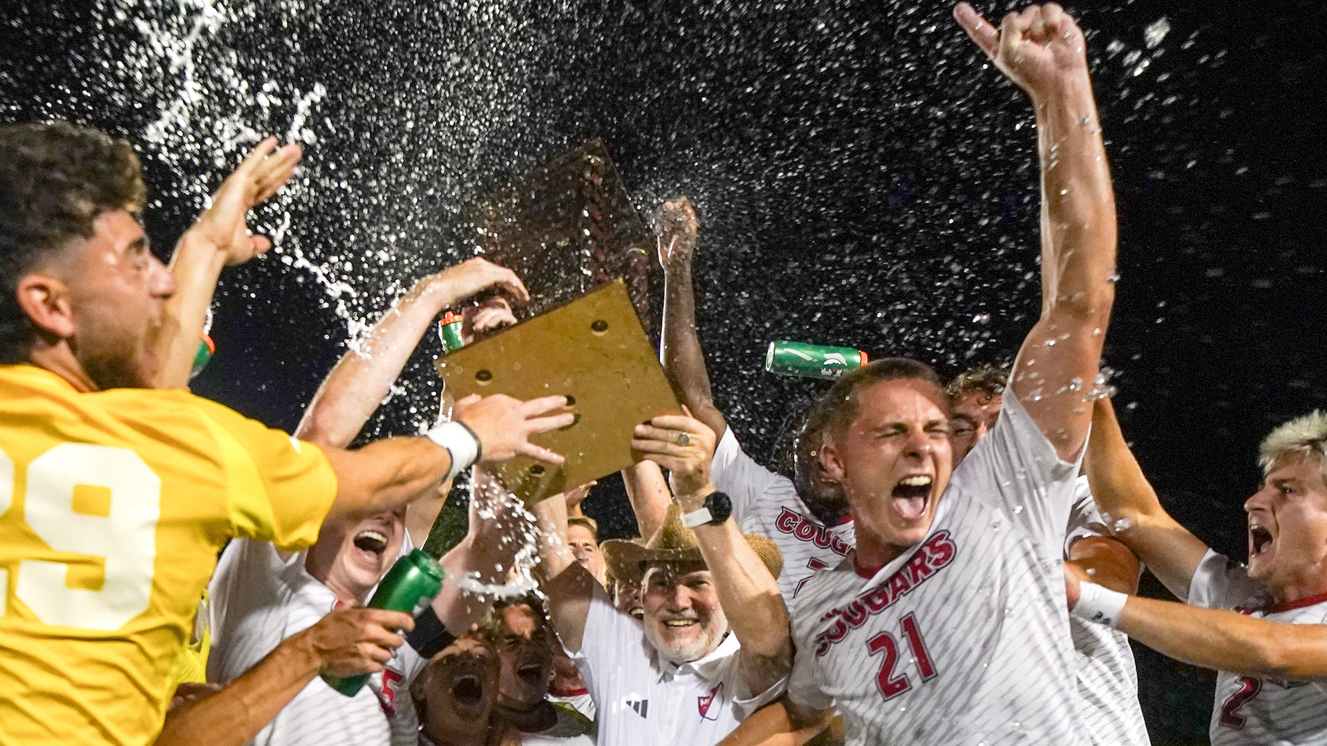 SIUE men's soccer celebrates Bronze Boot win