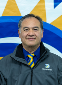 Head shot of Peter Kono