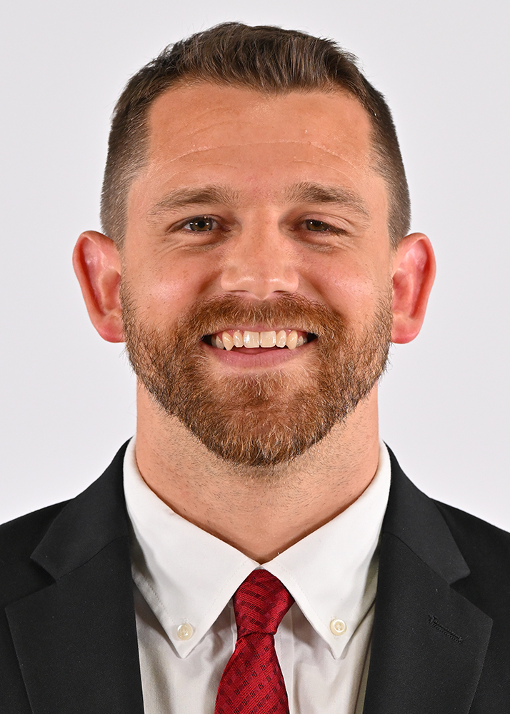eric lang 2022-23 headshot