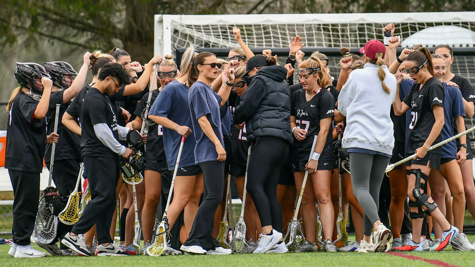 WLAX Team Huddle