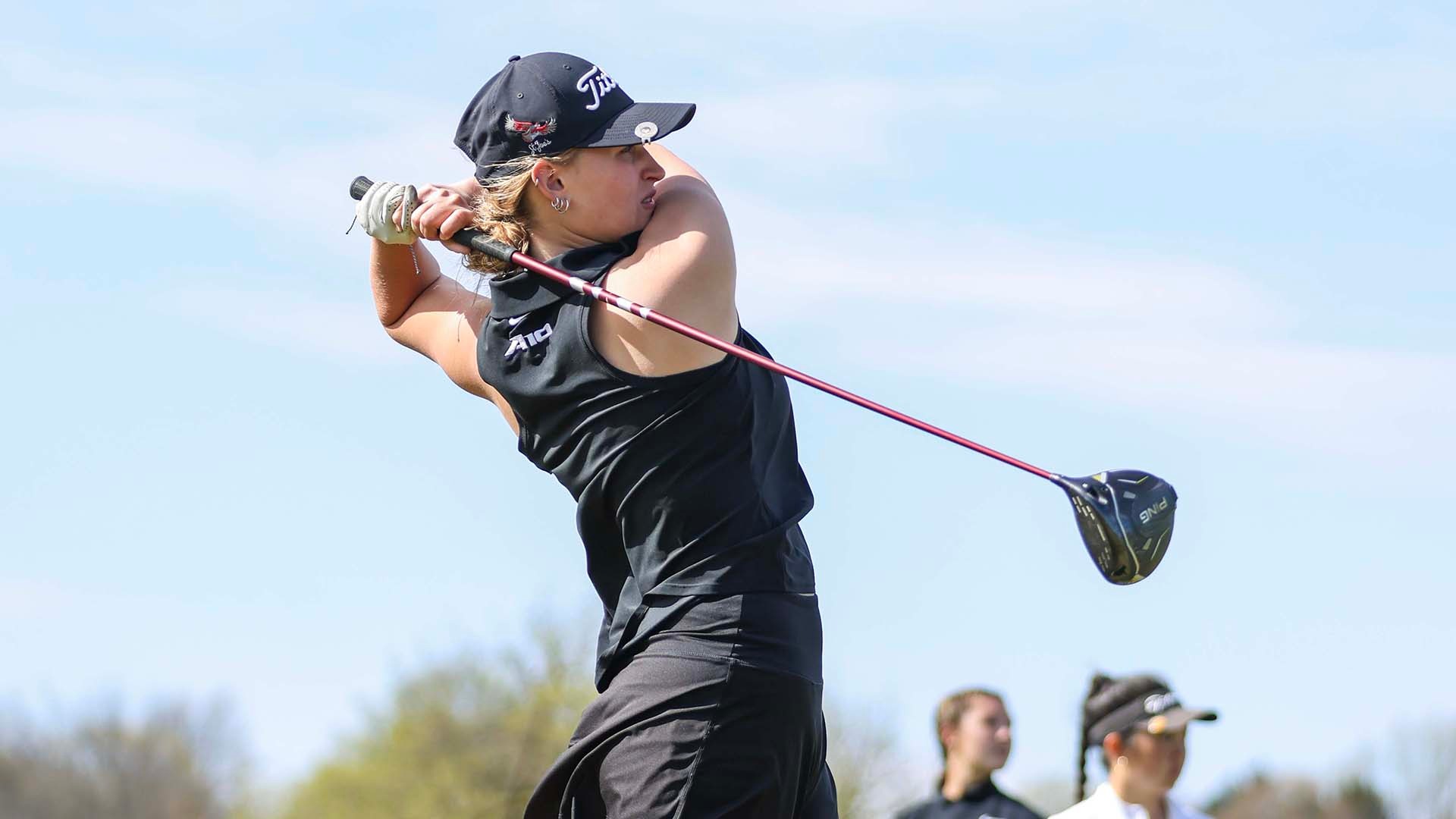 Sienna Smith tees off