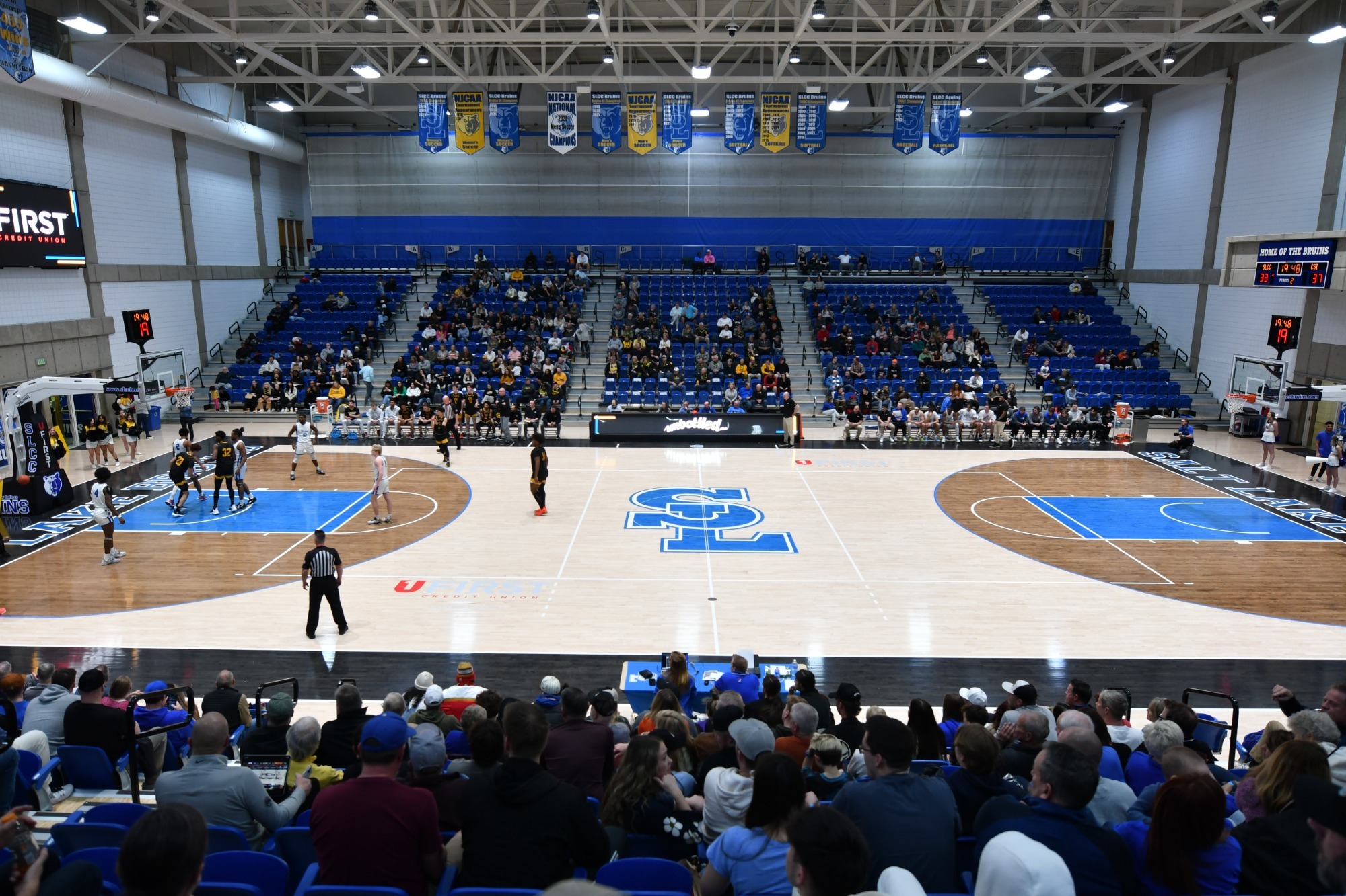 LAC Arena Basketball