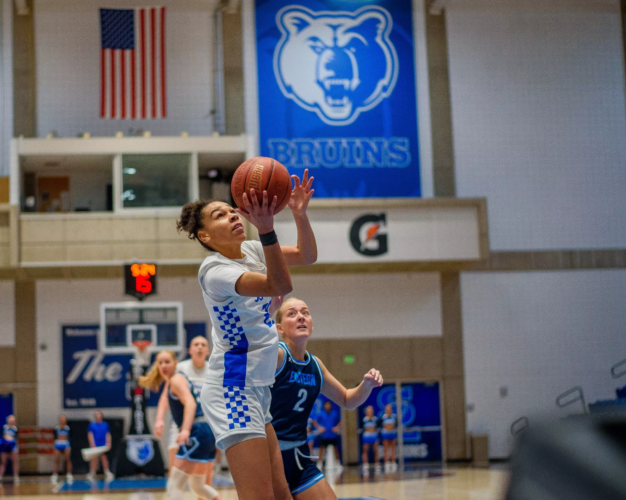 Tahys Da Silva Layup 2