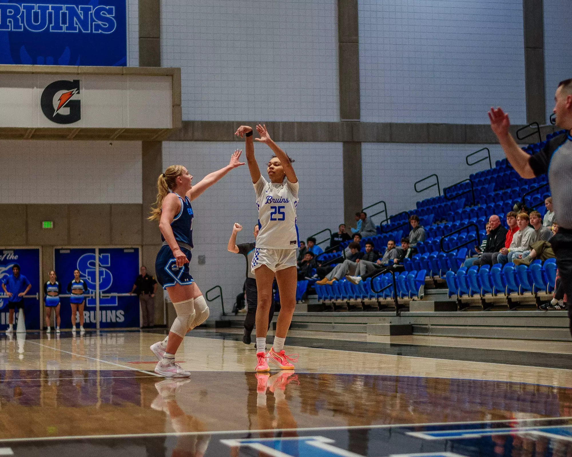 Tahys Da Silva Three-Pointer