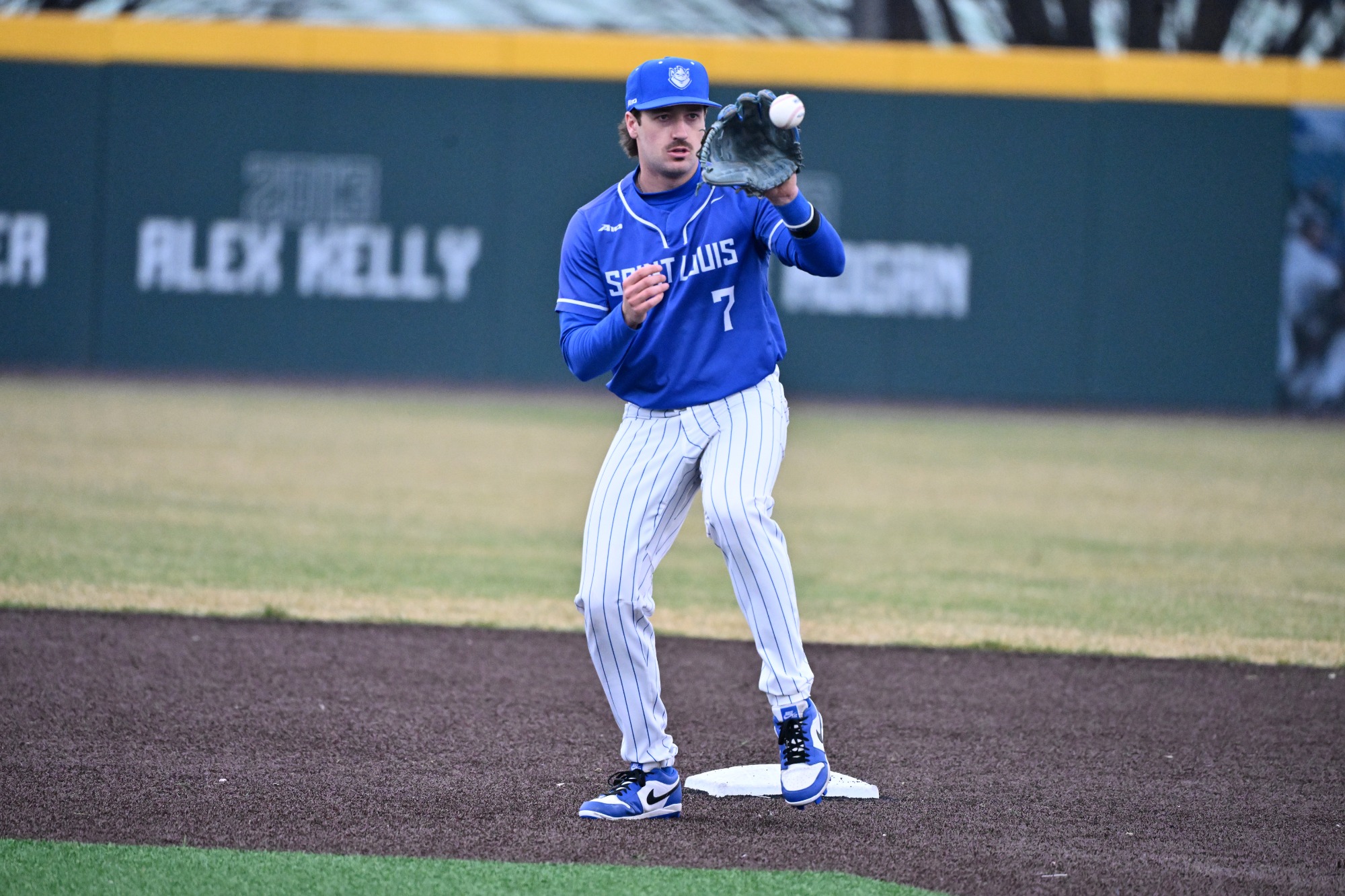 Baseball v W Illinois
