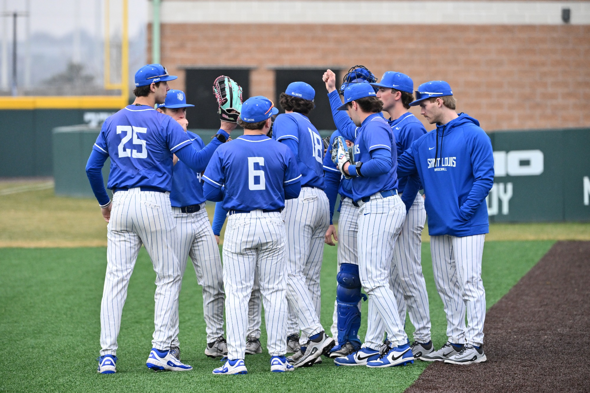 Baseball v W Illinois