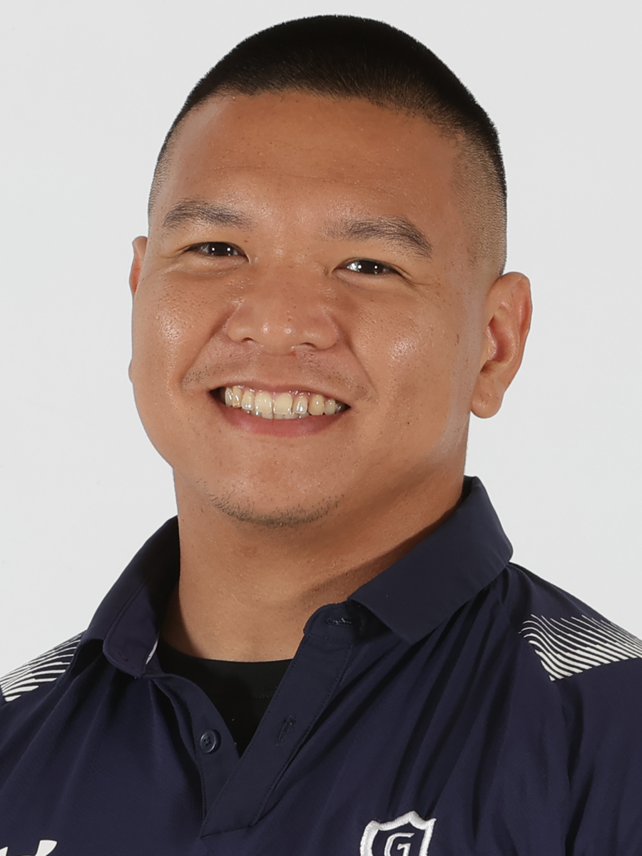 Yauw Headshot 2022