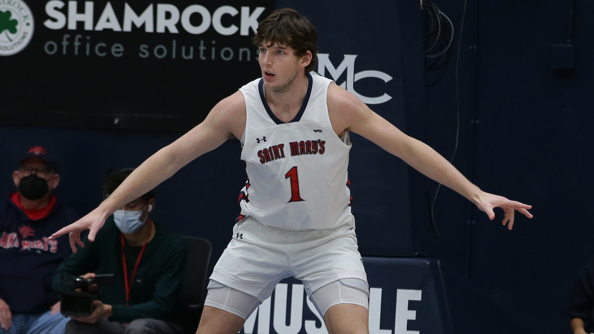 Harry Wessels Men's Basketball SMC California Athletics