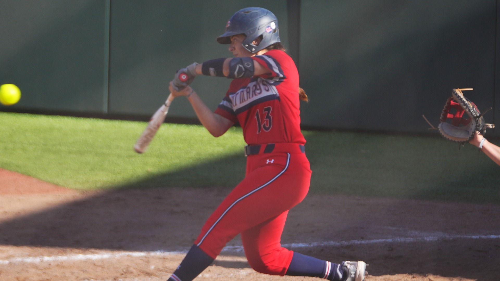 Angelina Franco Softball SMC California Athletics