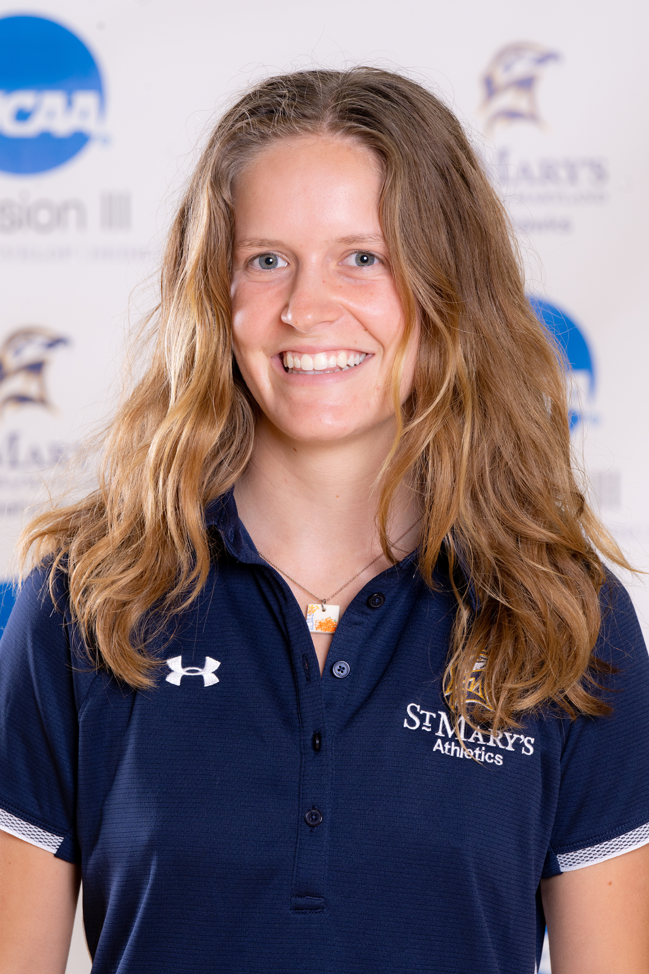 Ariana Lecouras 25 HS