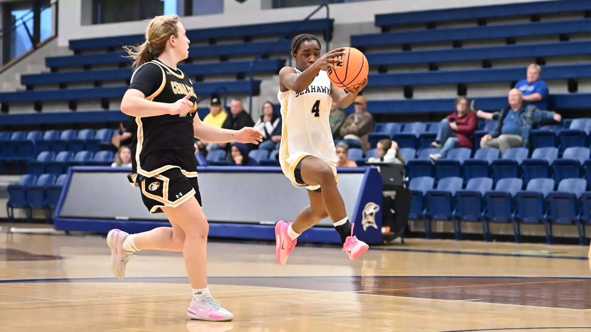 Saffiyah Gibson in mid-dribble vs. Cedar Crest on Dec. 6, 2025