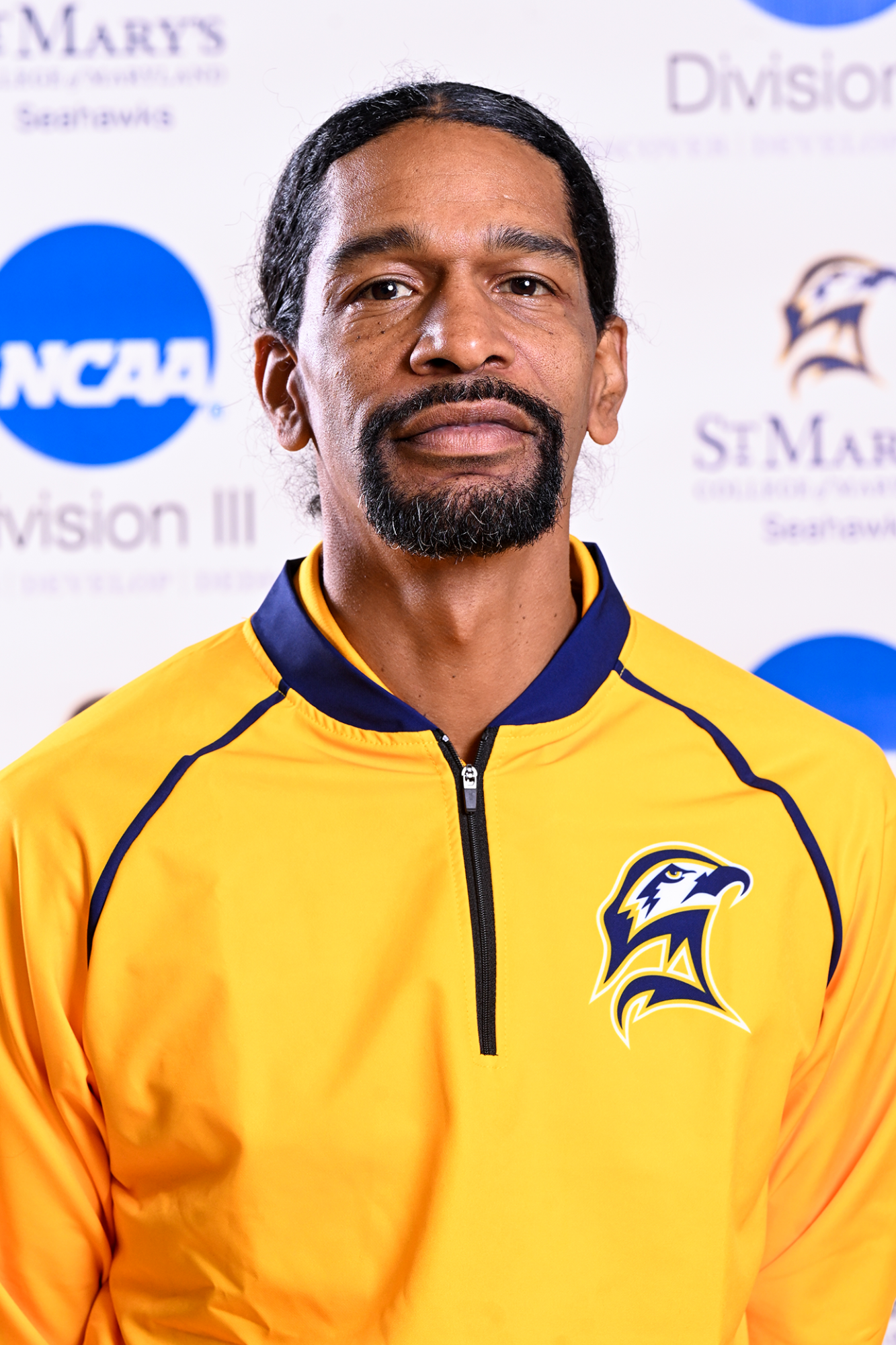 Manny Harris 25-26 Headshot