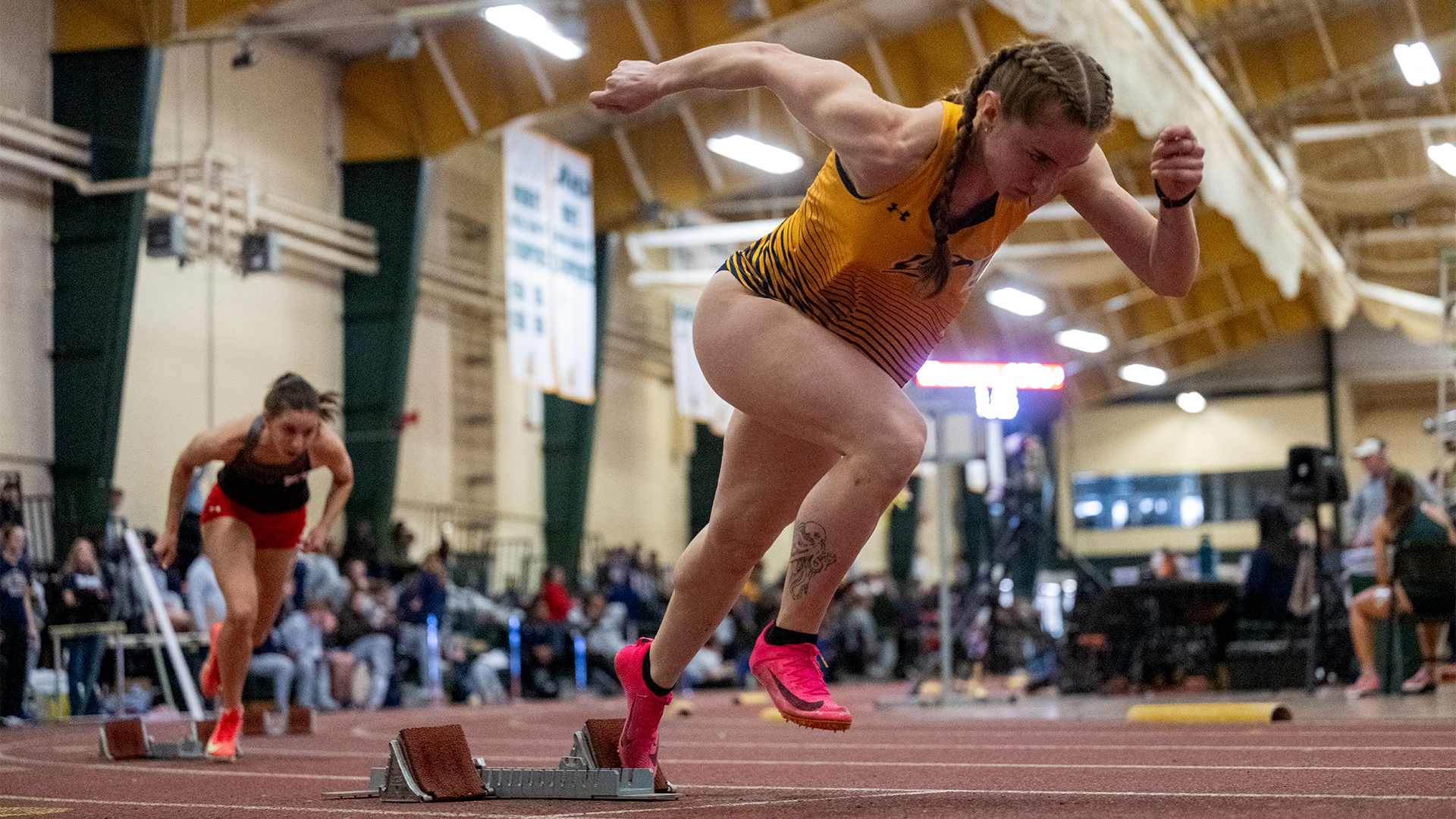 Savannah Owens coming out of the starting blocks at the Patriot Games on Jan. 31, 2026