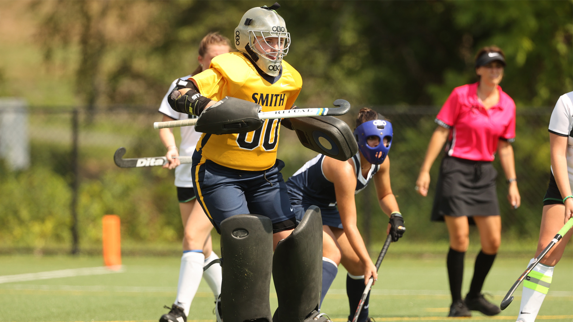 Field Hockey Drops 20 Decision to No. 10 Babson Smith College Athletics