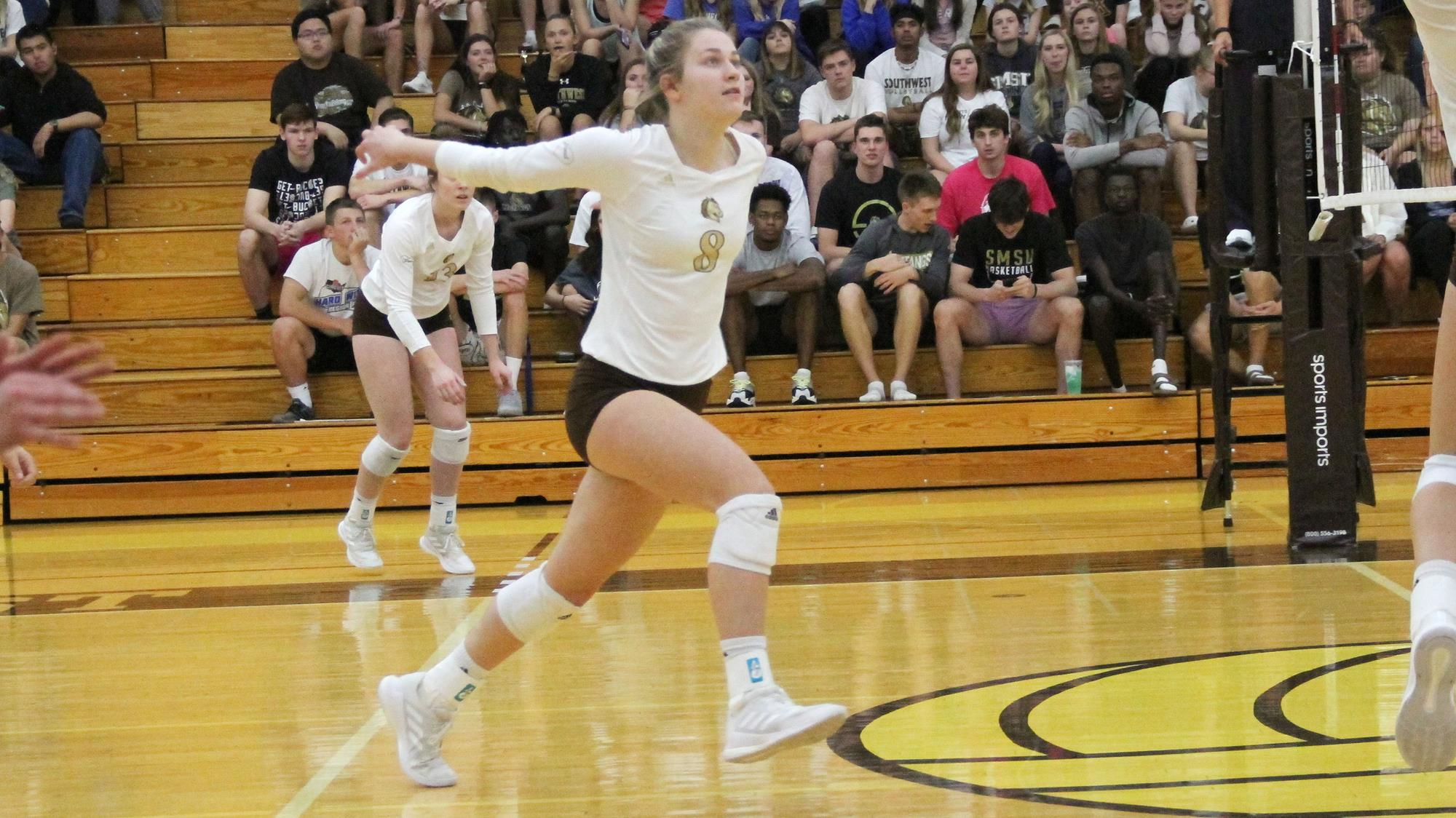 Emma VanHeel Volleyball SMSU Athletics