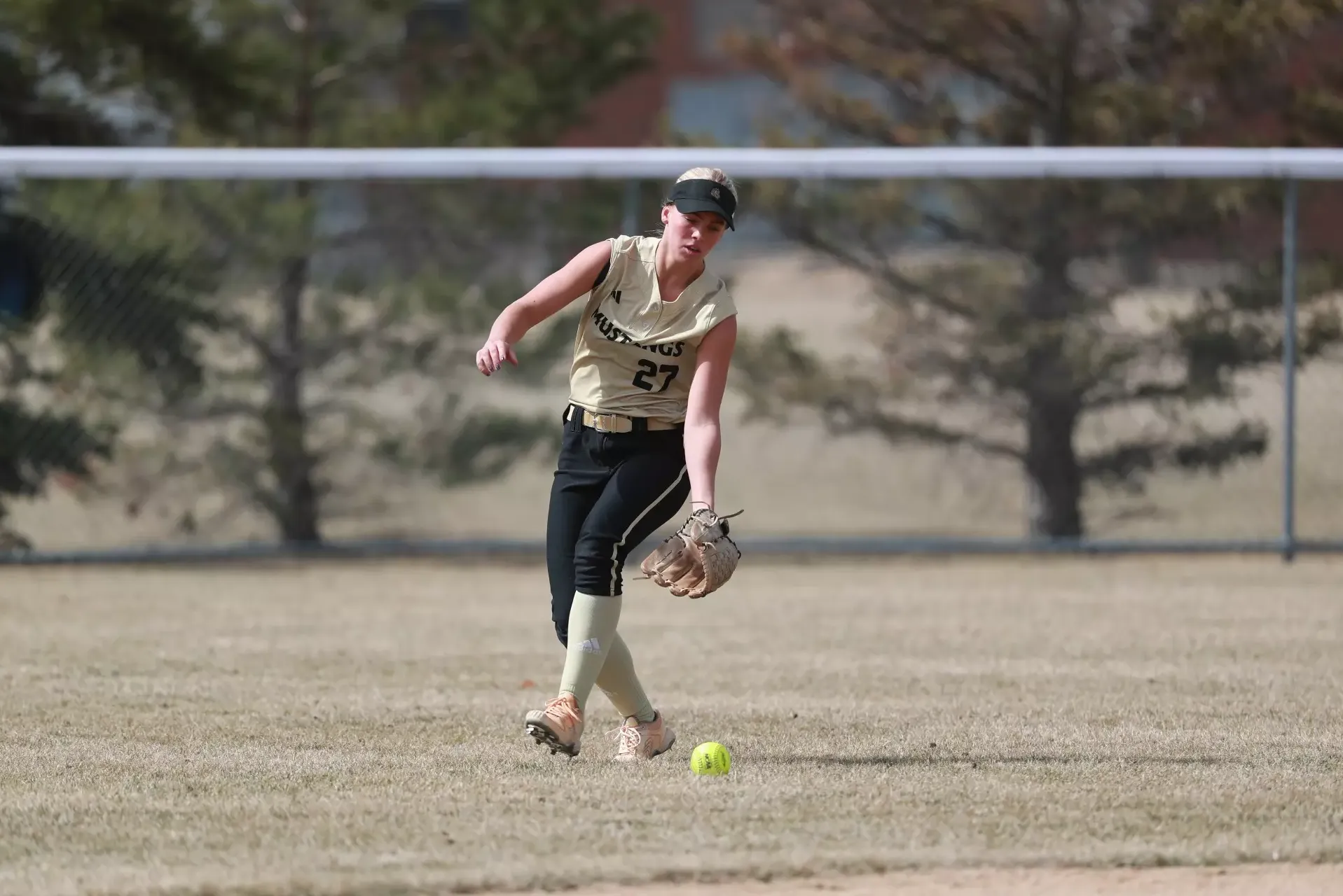 softball bemidji 0328