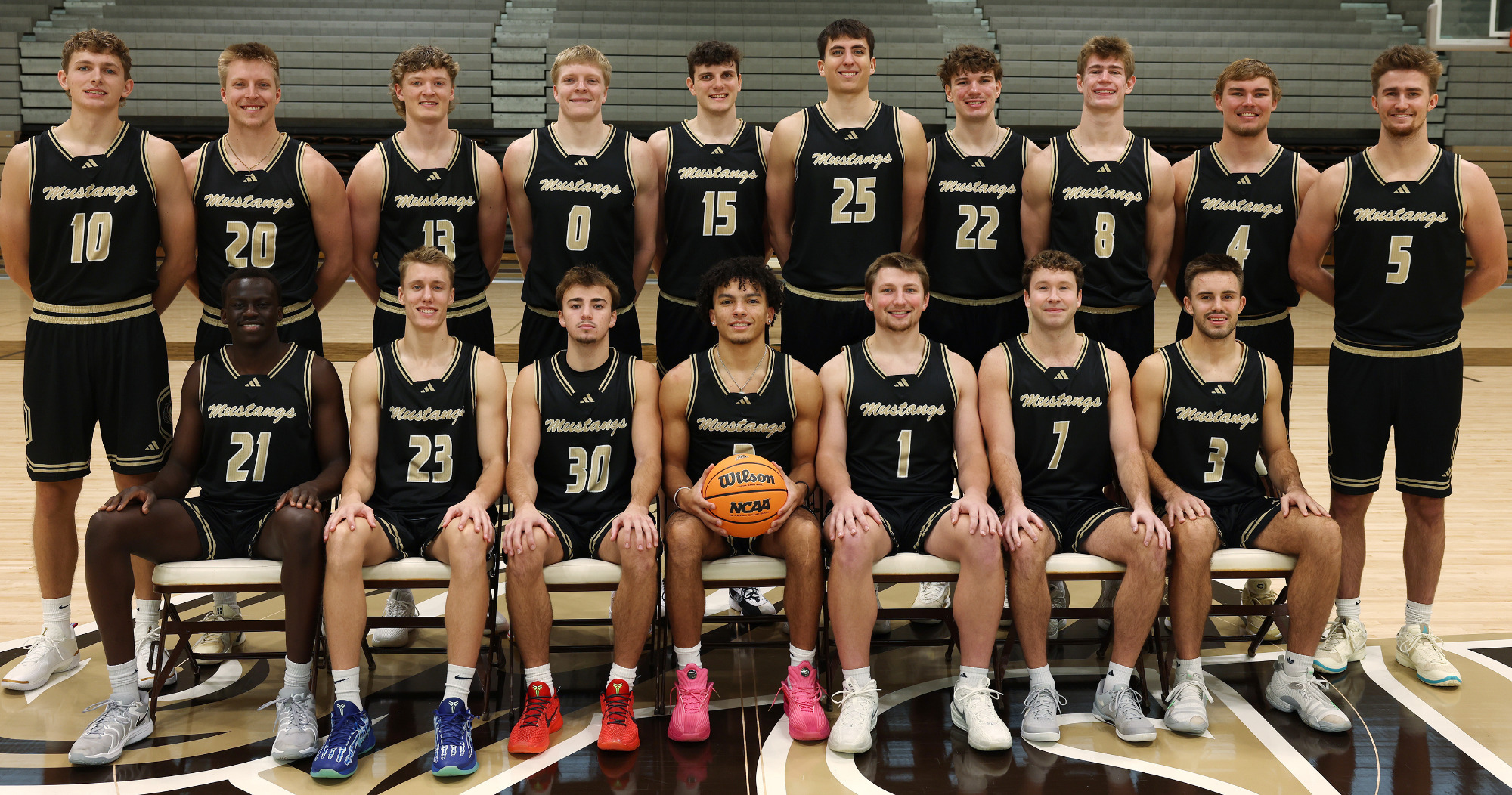 2025-26 MBB Team Pic NABC
